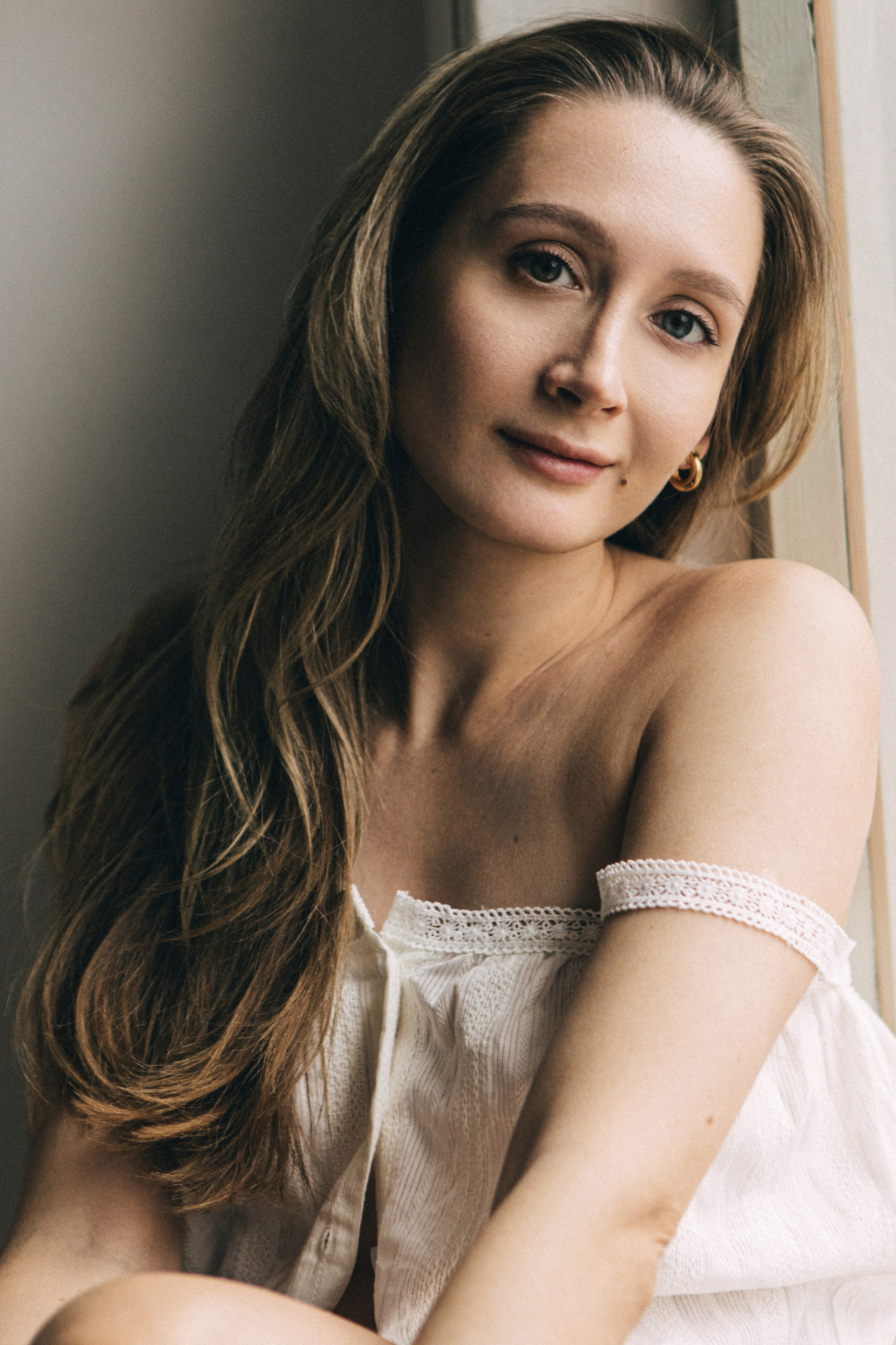 Надежда. Главная