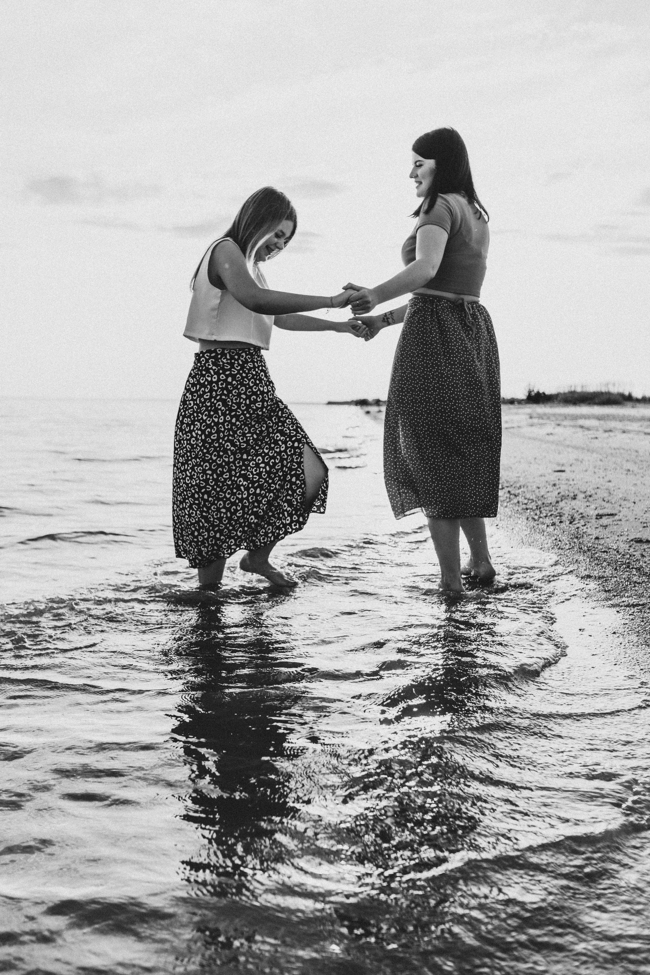 Настя и Алёна. Фотограф Таганрог Любимая Надя