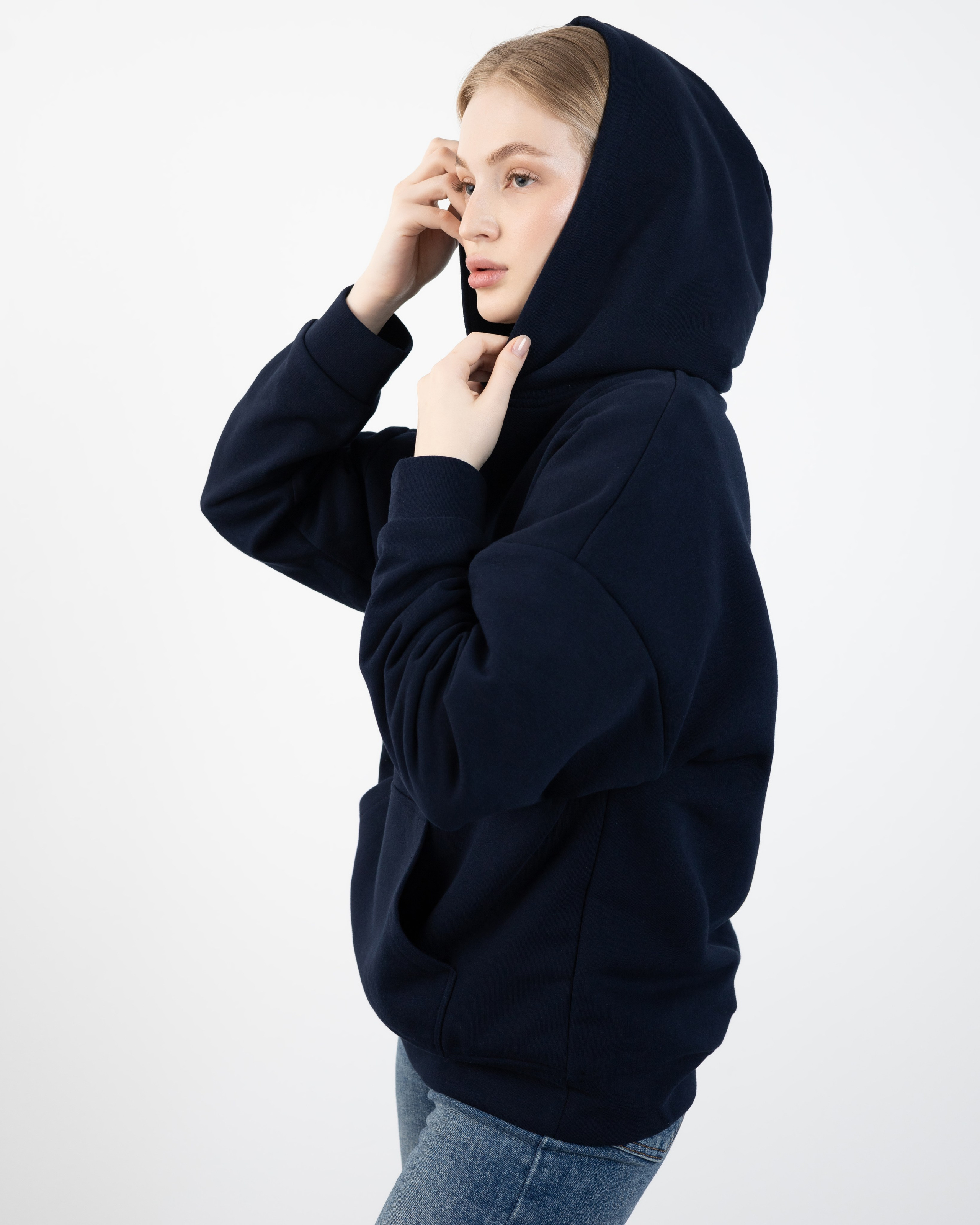 WB: Closius | Худи и зипки. Главная