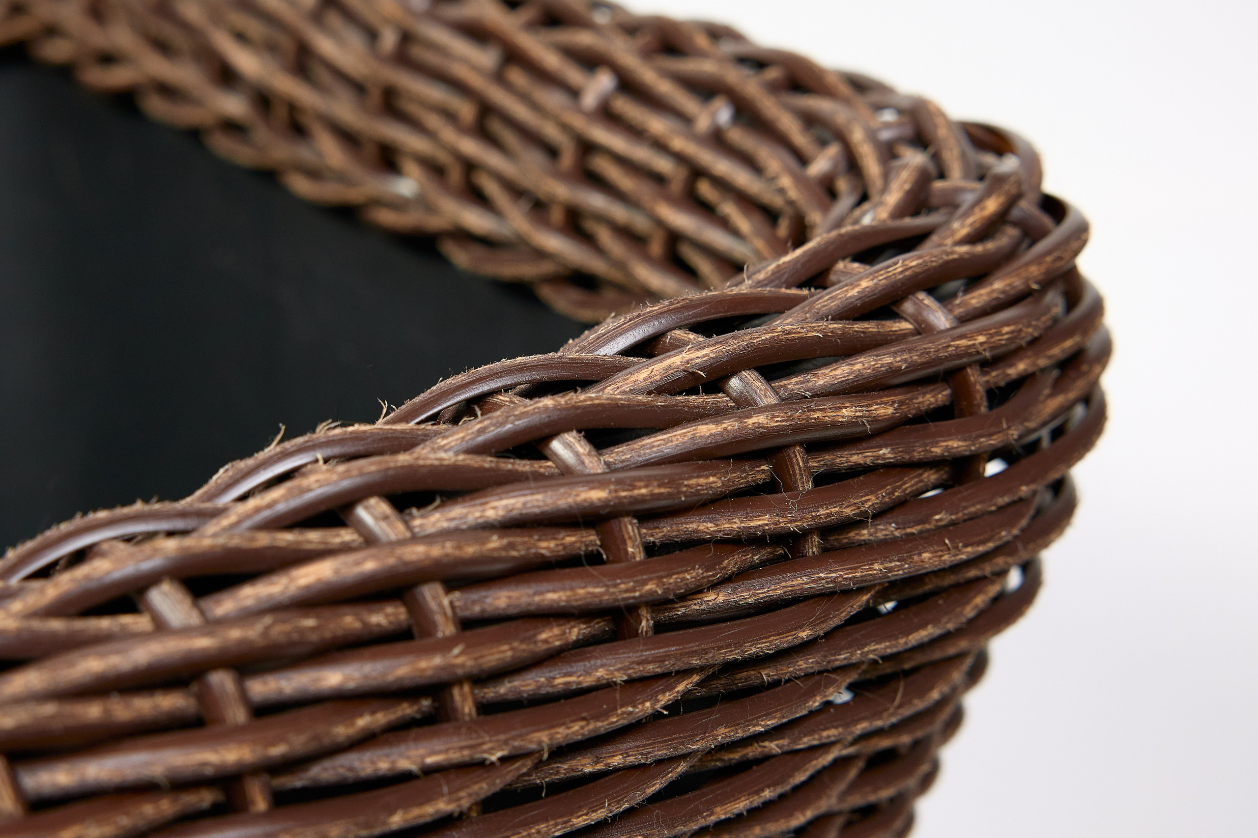 Фотосъёмка для маркетплейсов. Предметный и репортажный фотограф Алексей Кротов