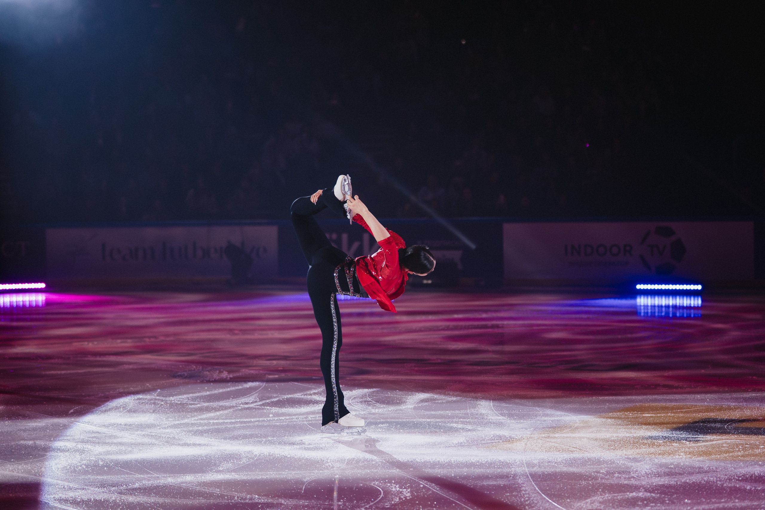 Шоу Этери Тутберидзе в Новосибирске. Воробьева Ксения — Спортивный и танцевальный фотограф Новосибирск