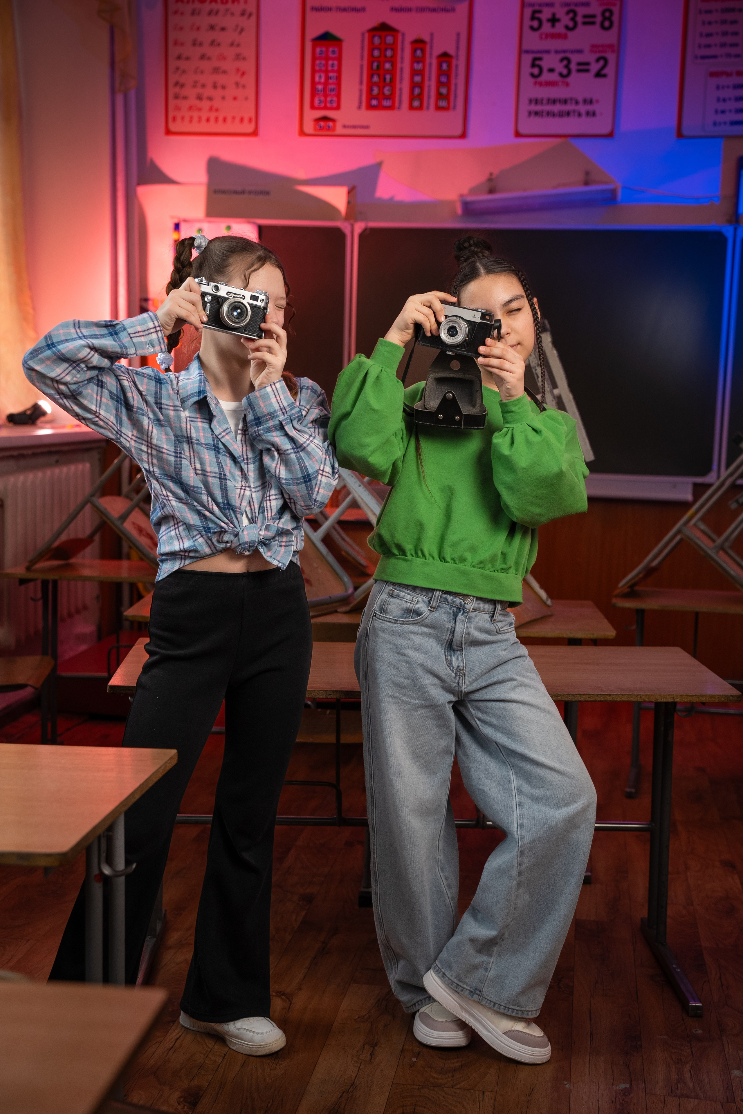 В школе (4Д). Главная