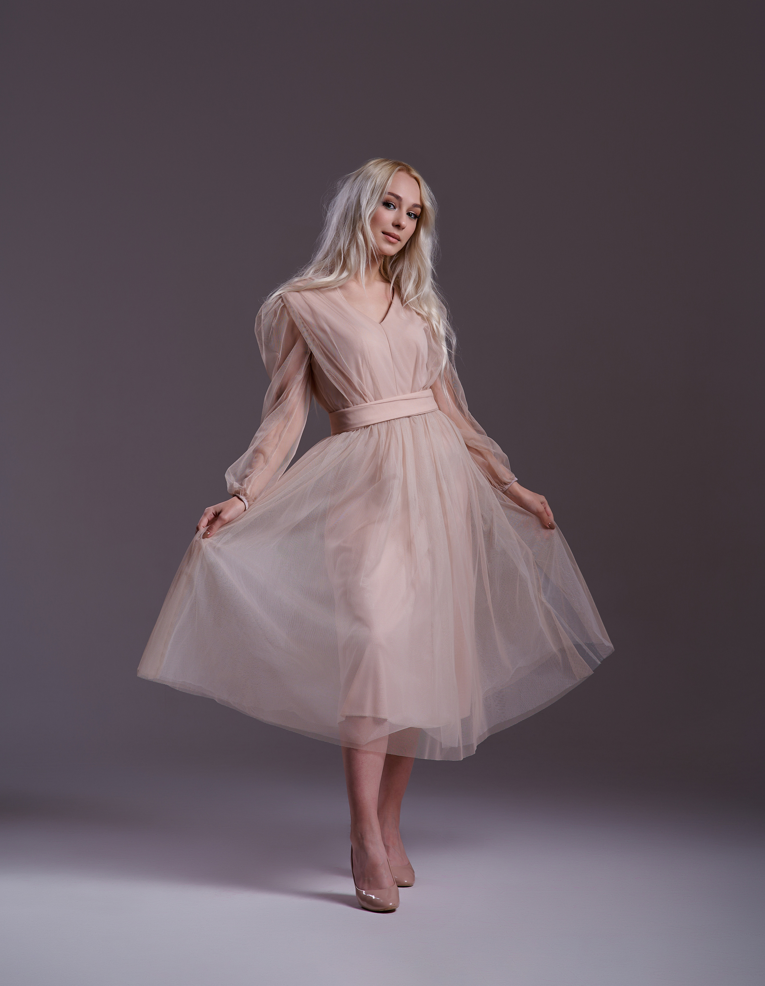 Apollinaria. Студийный, семейный, свадебный, фэшн и ню фотограф в Астрахани, производство выпускных альбомов. Руслан Кондрашин