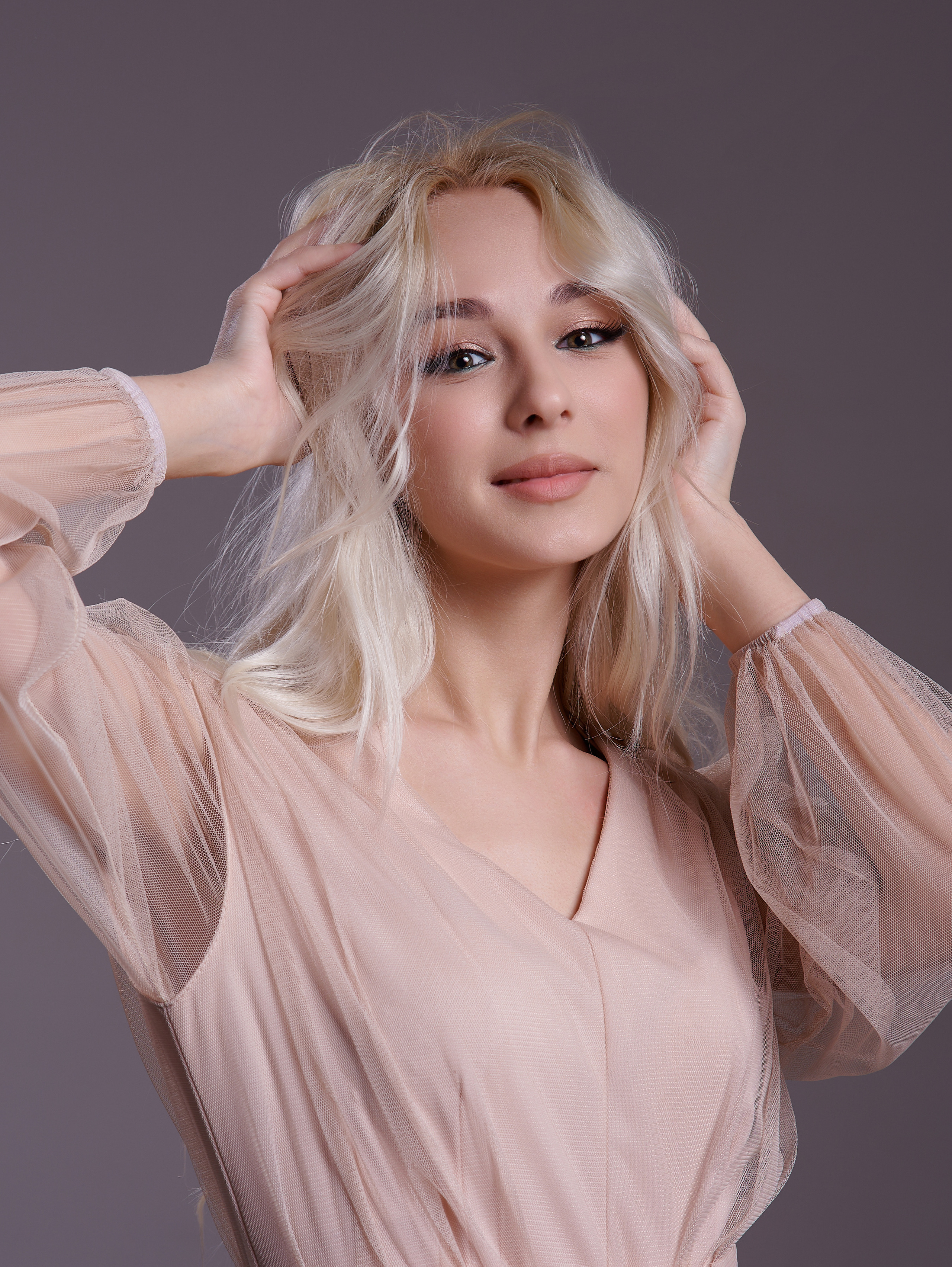 Apollinaria. Студийный, семейный, свадебный, фэшн и ню фотограф в Астрахани, производство выпускных альбомов. Руслан Кондрашин