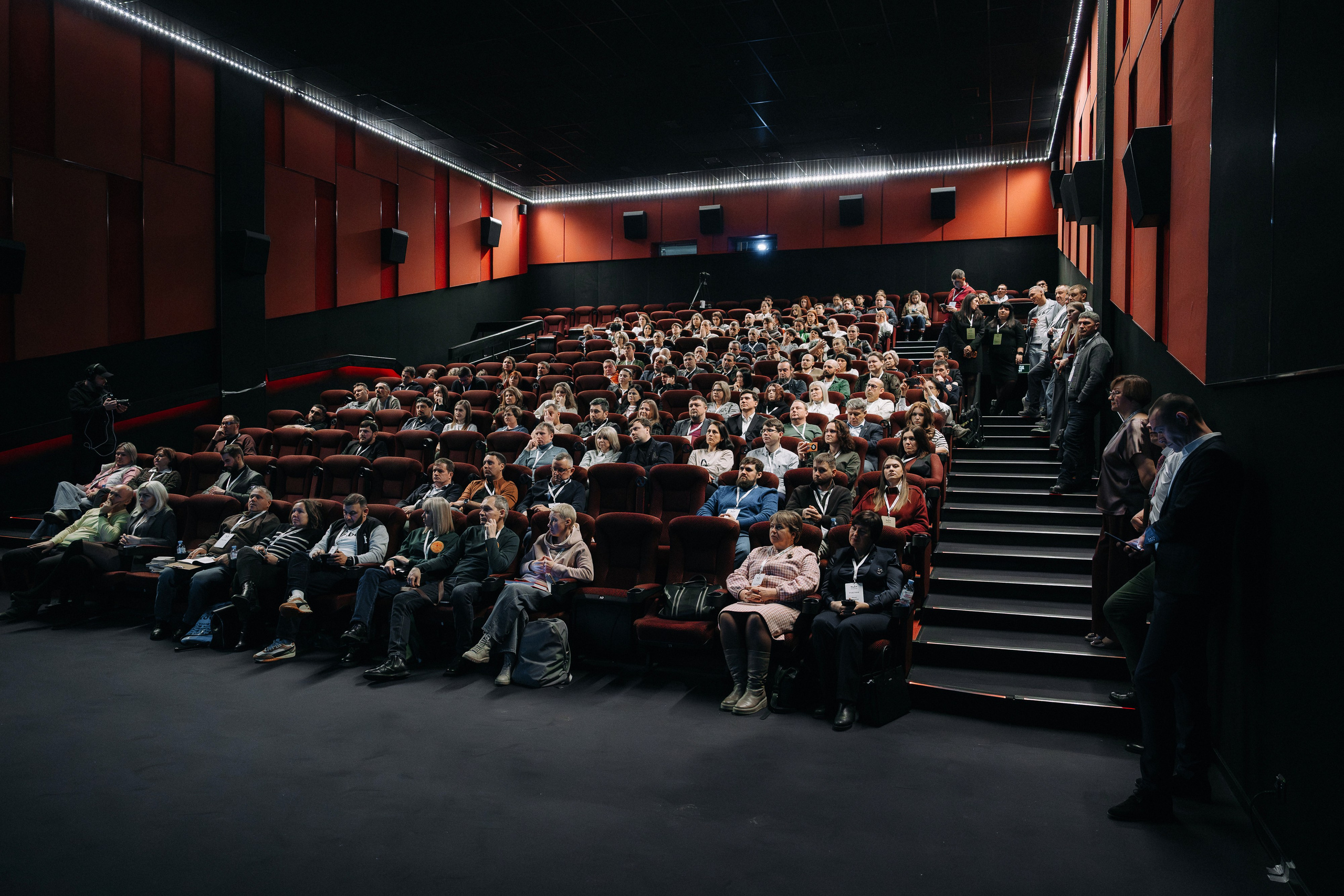Репортажная фотосъемка конференции. Свадебный и репортажный фотограф в Воронеже Роман Янко