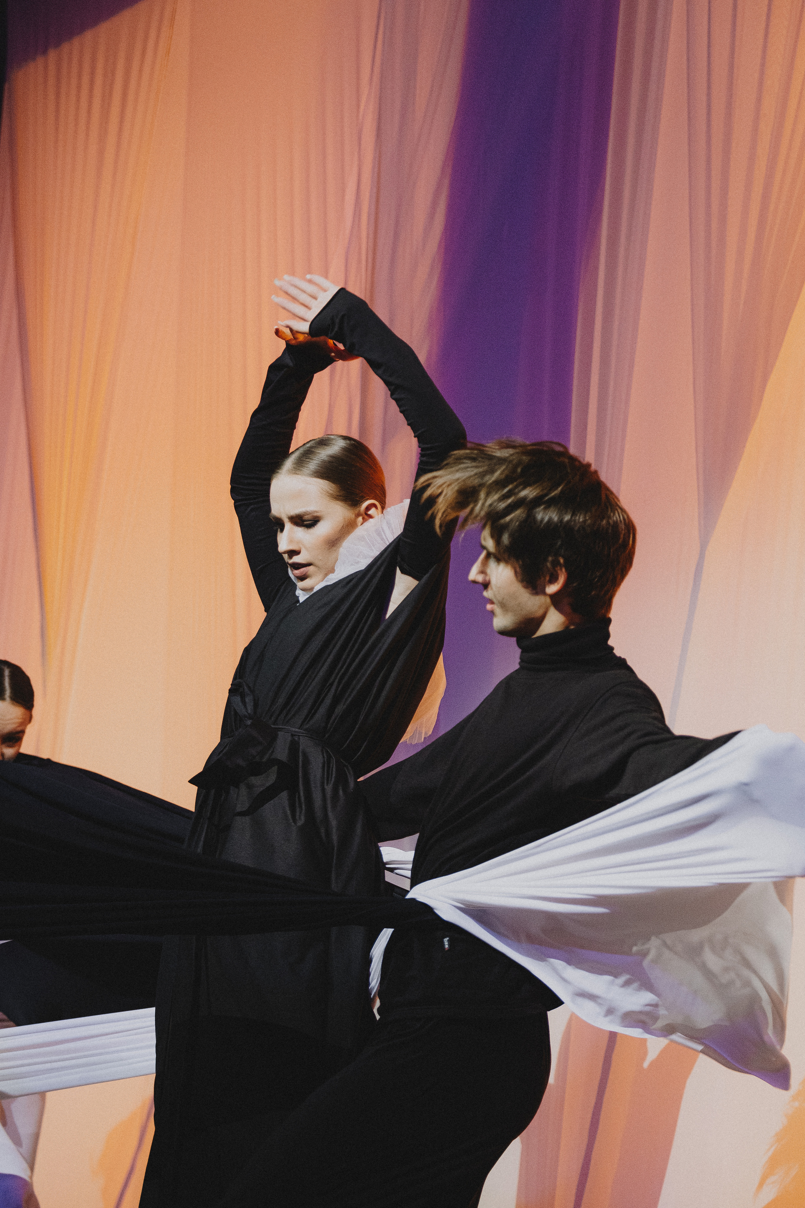 Показ Darya Kipriyanova «Метаморфозы». Екатерина Курбанова. Женский фотограф