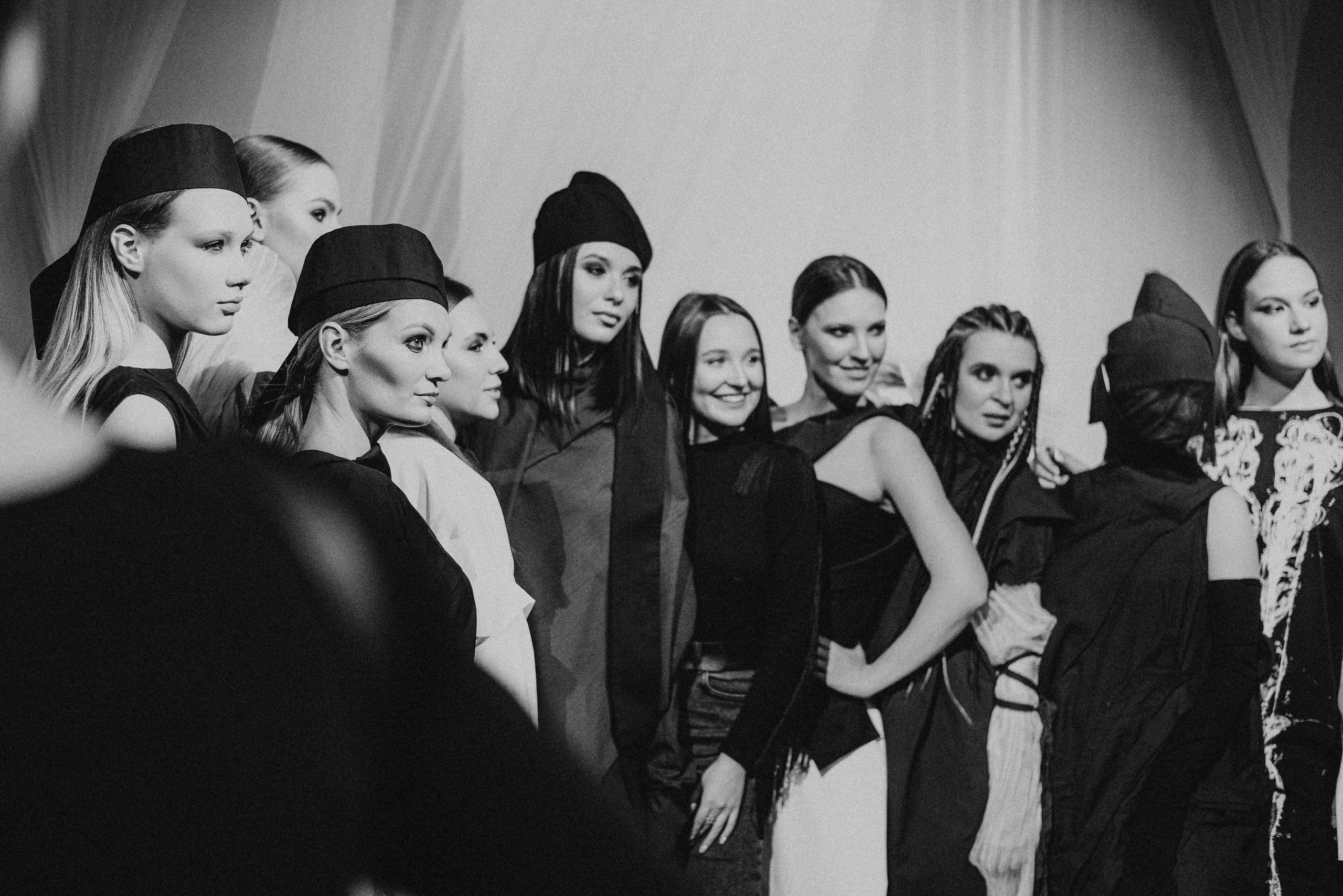 Показ Darya Kipriyanova «Метаморфозы». Екатерина Курбанова. Женский фотограф