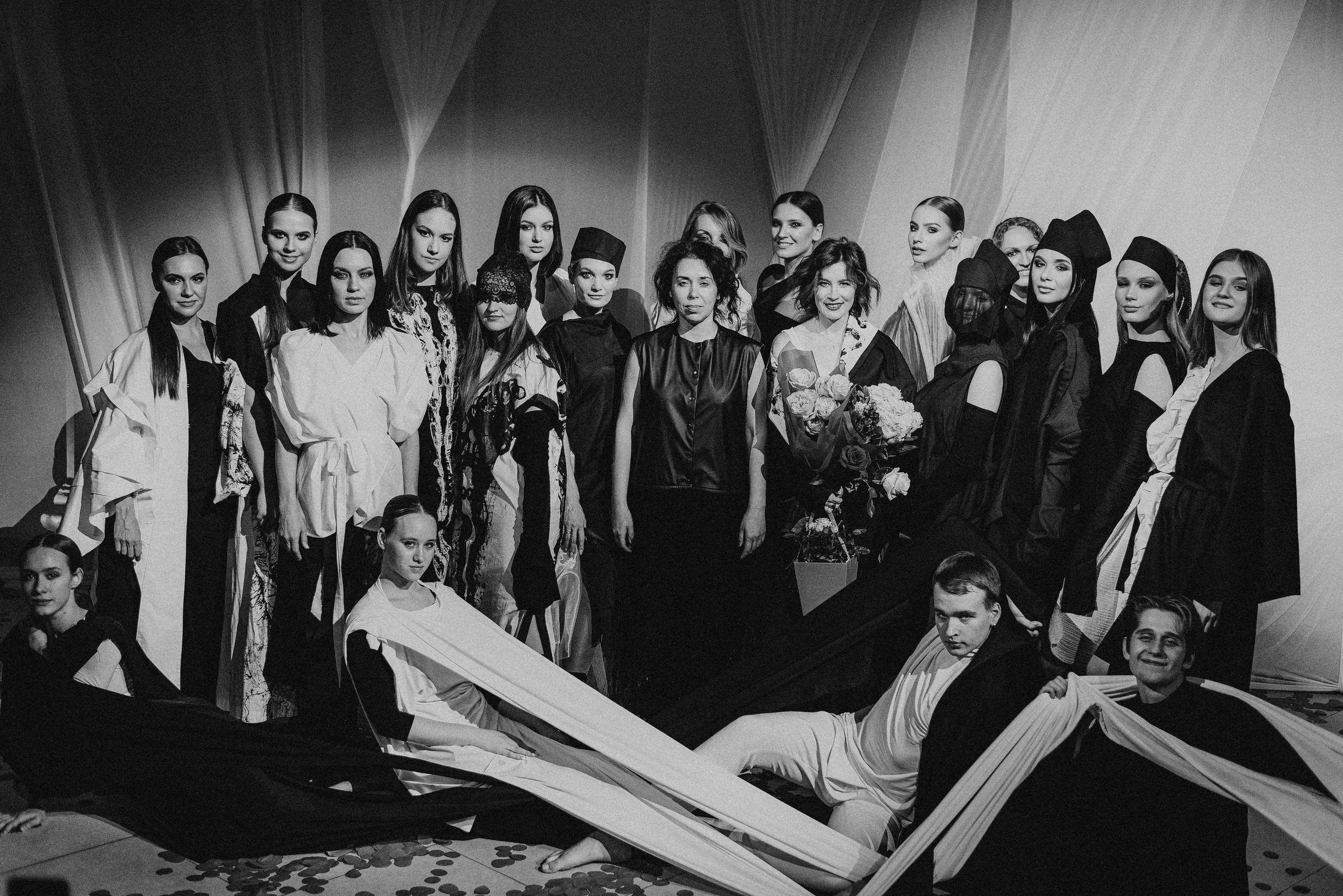 Показ Darya Kipriyanova «Метаморфозы». Екатерина Курбанова. Женский фотограф