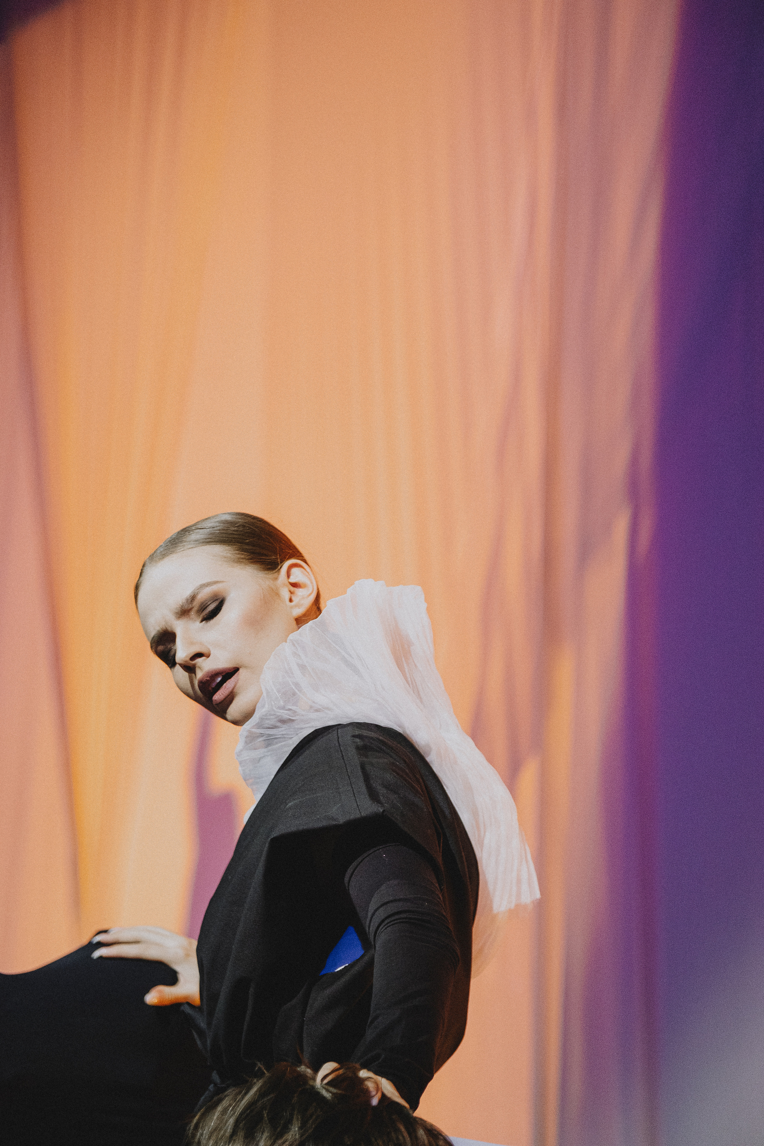 Показ Darya Kipriyanova «Метаморфозы». Екатерина Курбанова. Женский фотограф