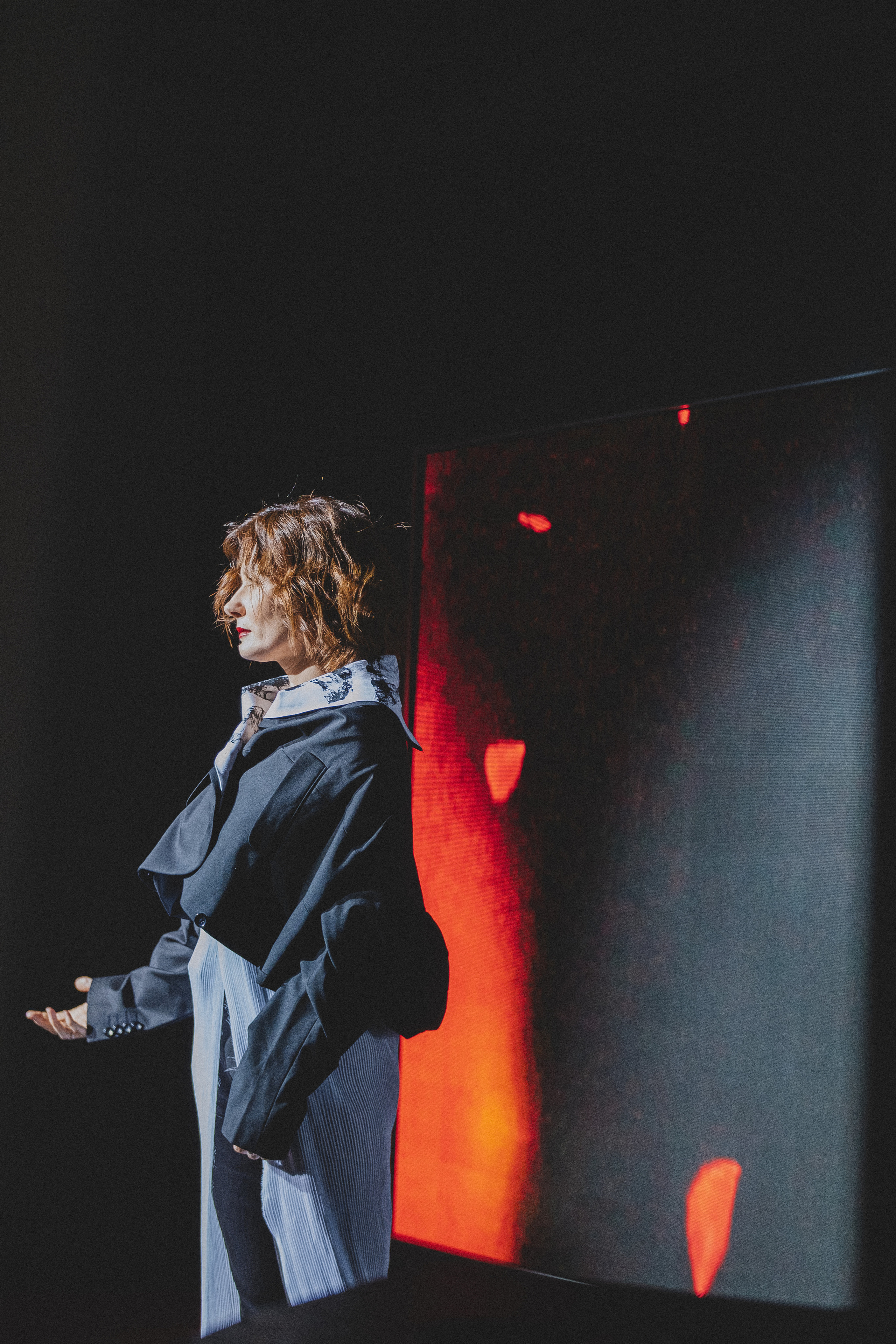 Показ Darya Kipriyanova «Метаморфозы». Екатерина Курбанова. Женский фотограф