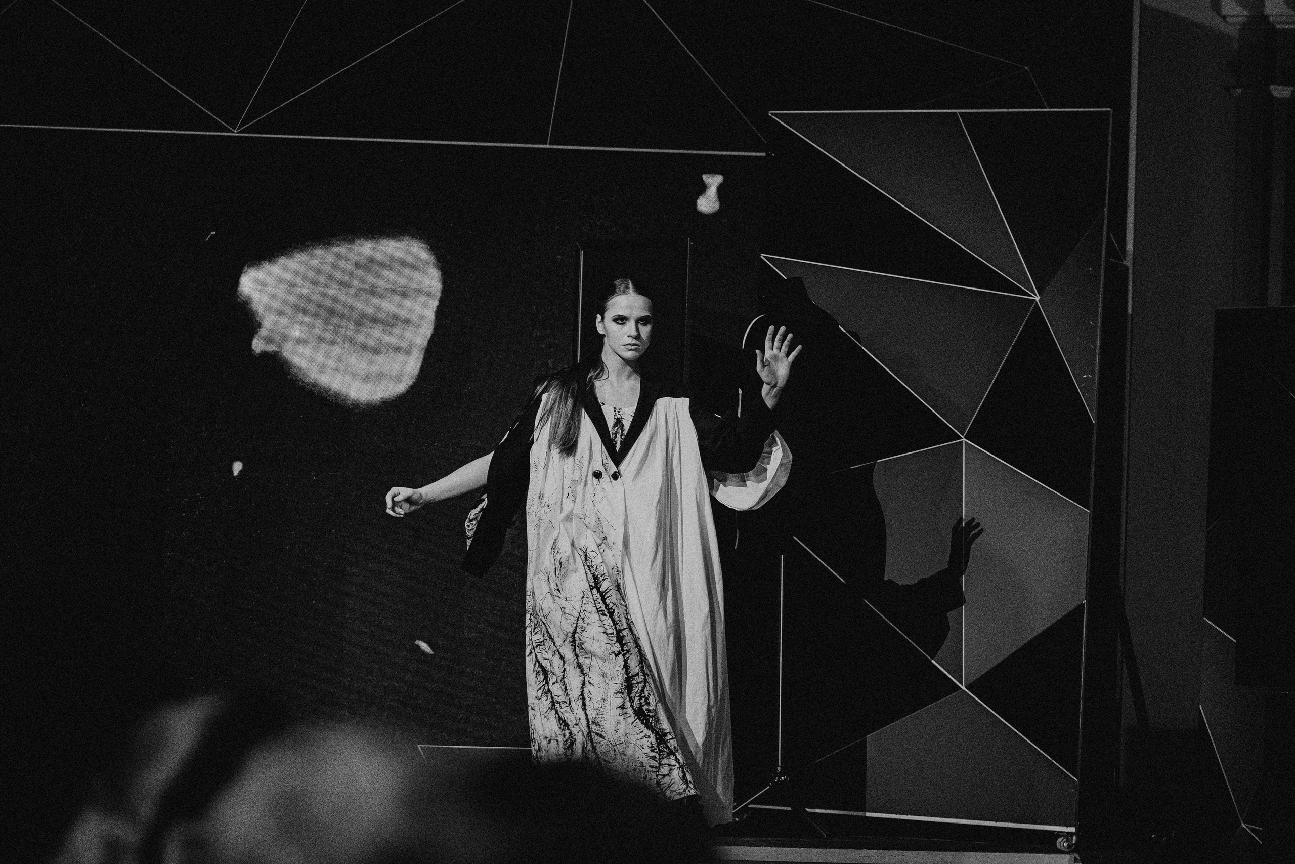 Показ Darya Kipriyanova «Метаморфозы». Екатерина Курбанова. Женский фотограф