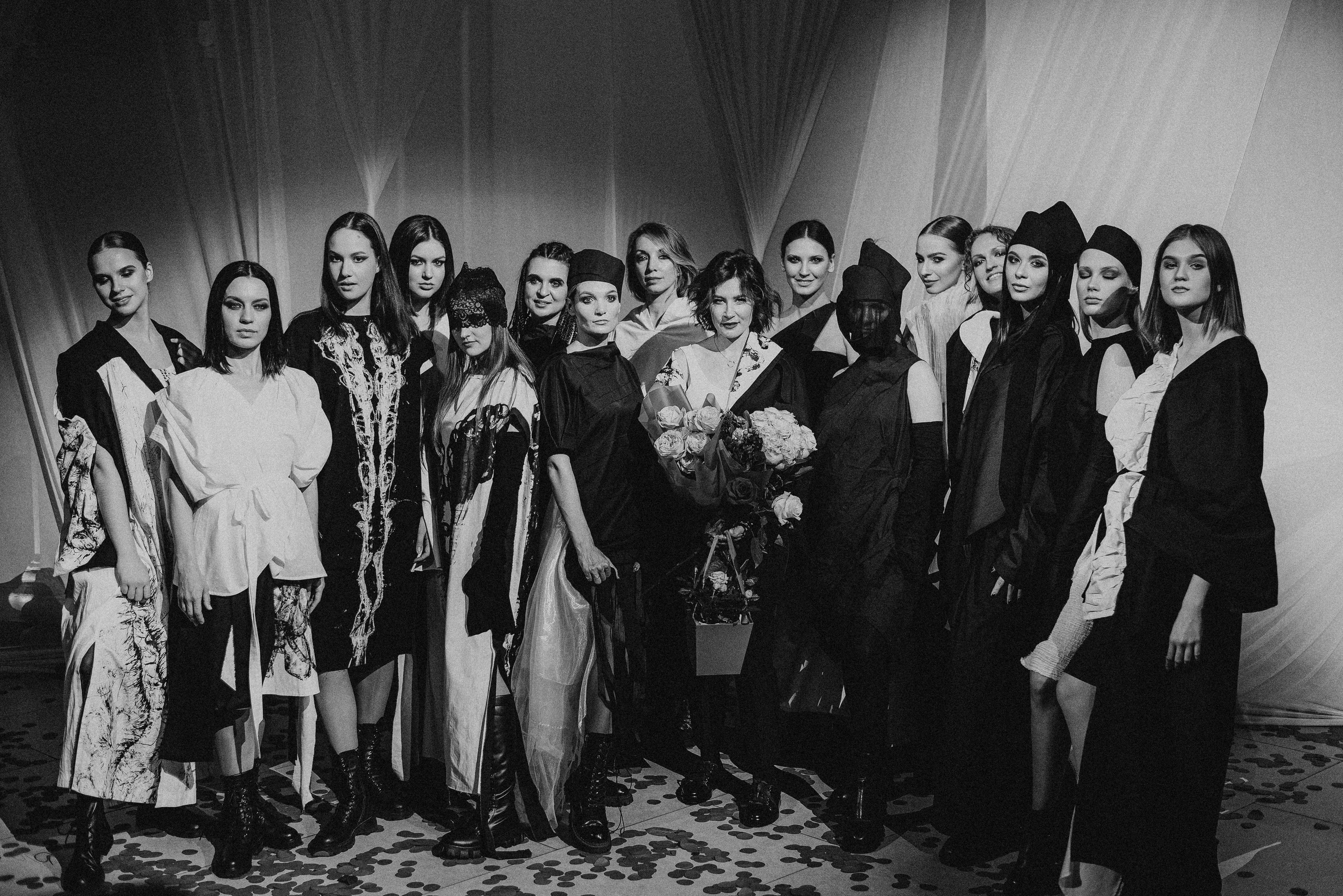 Показ Darya Kipriyanova «Метаморфозы». Екатерина Курбанова. Женский фотограф