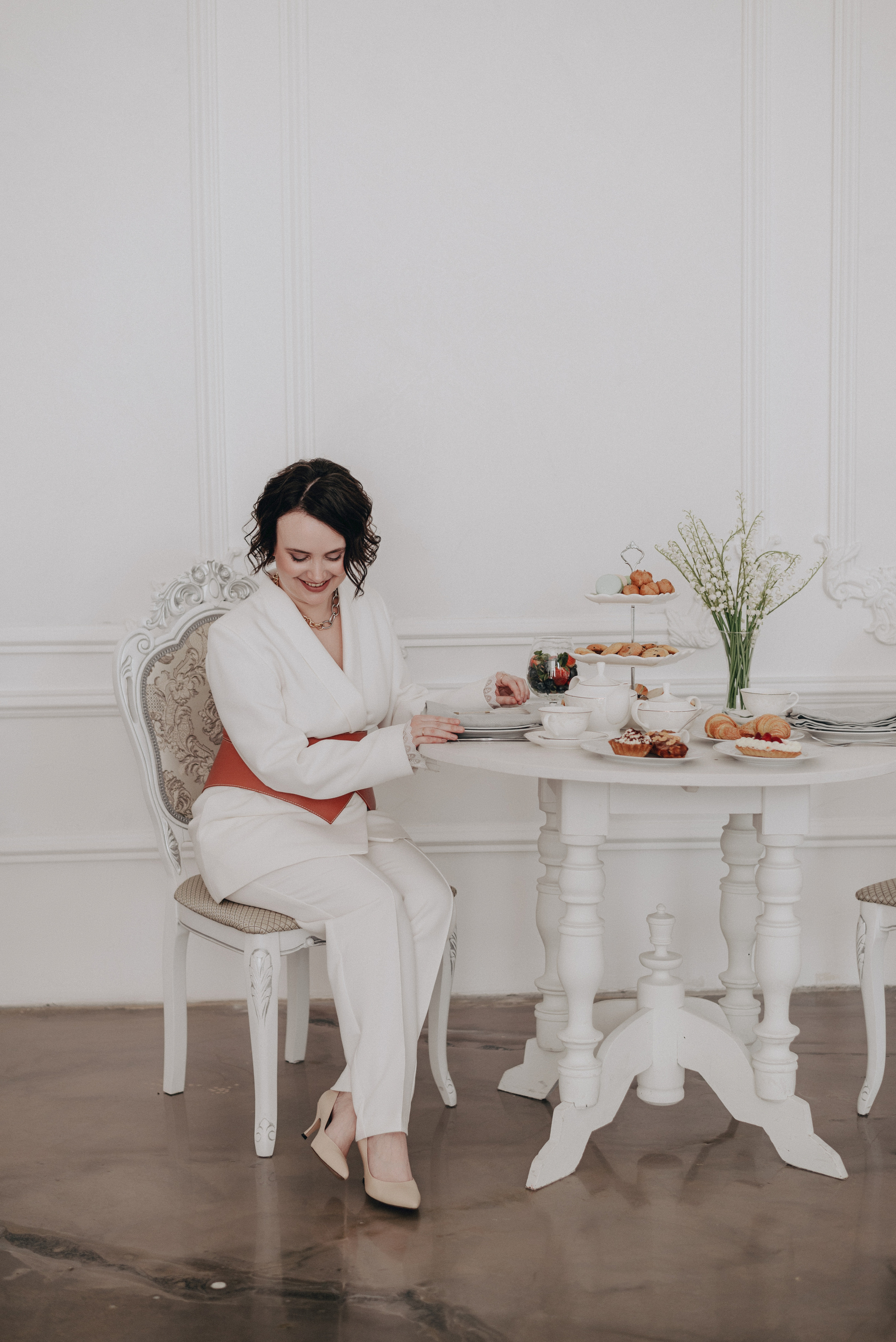 Дарья Лоханская, специалист по столовому этикету. Екатерина Курбанова. Женский фотограф