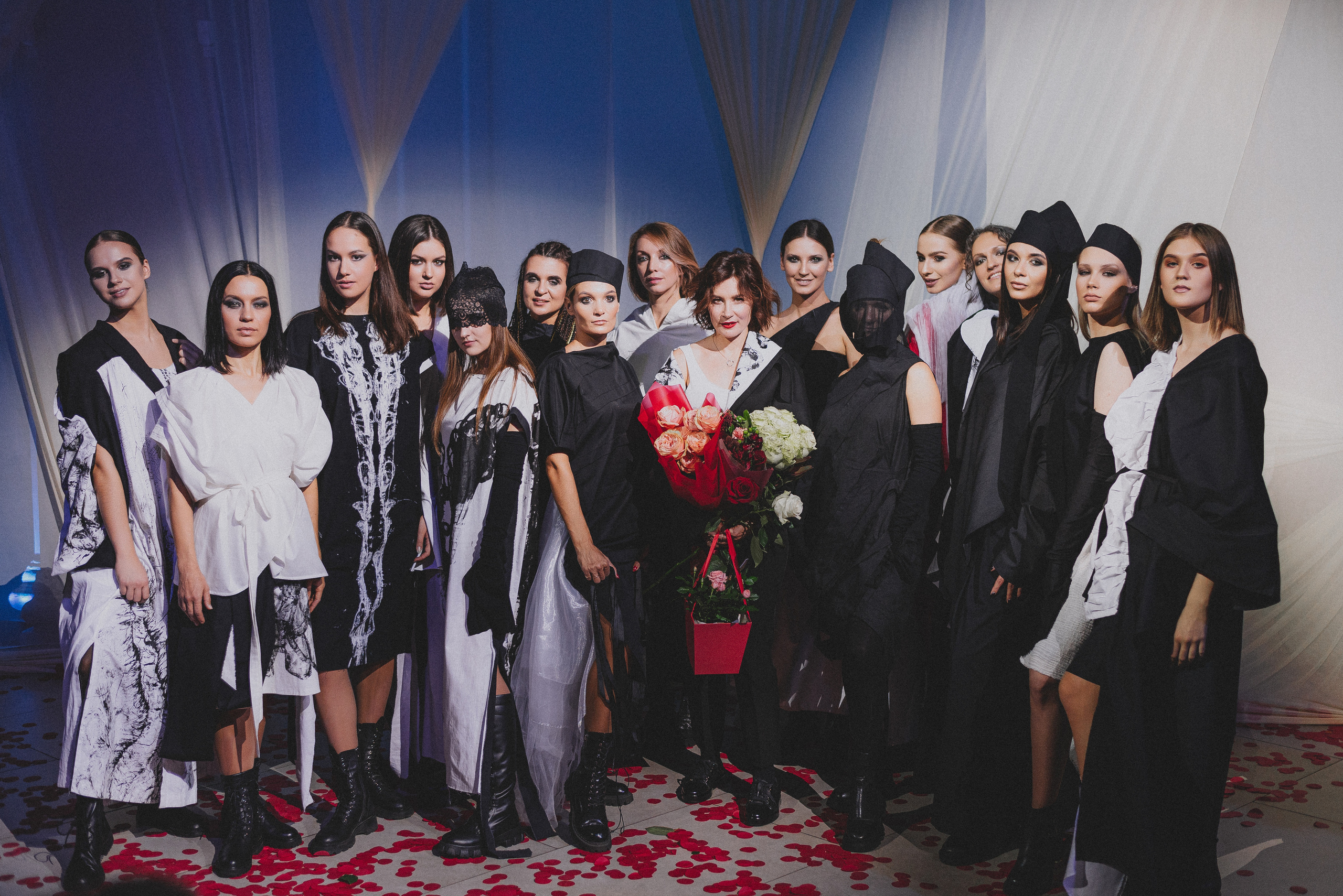 Показ Darya Kipriyanova «Метаморфозы». Екатерина Курбанова. Женский фотограф