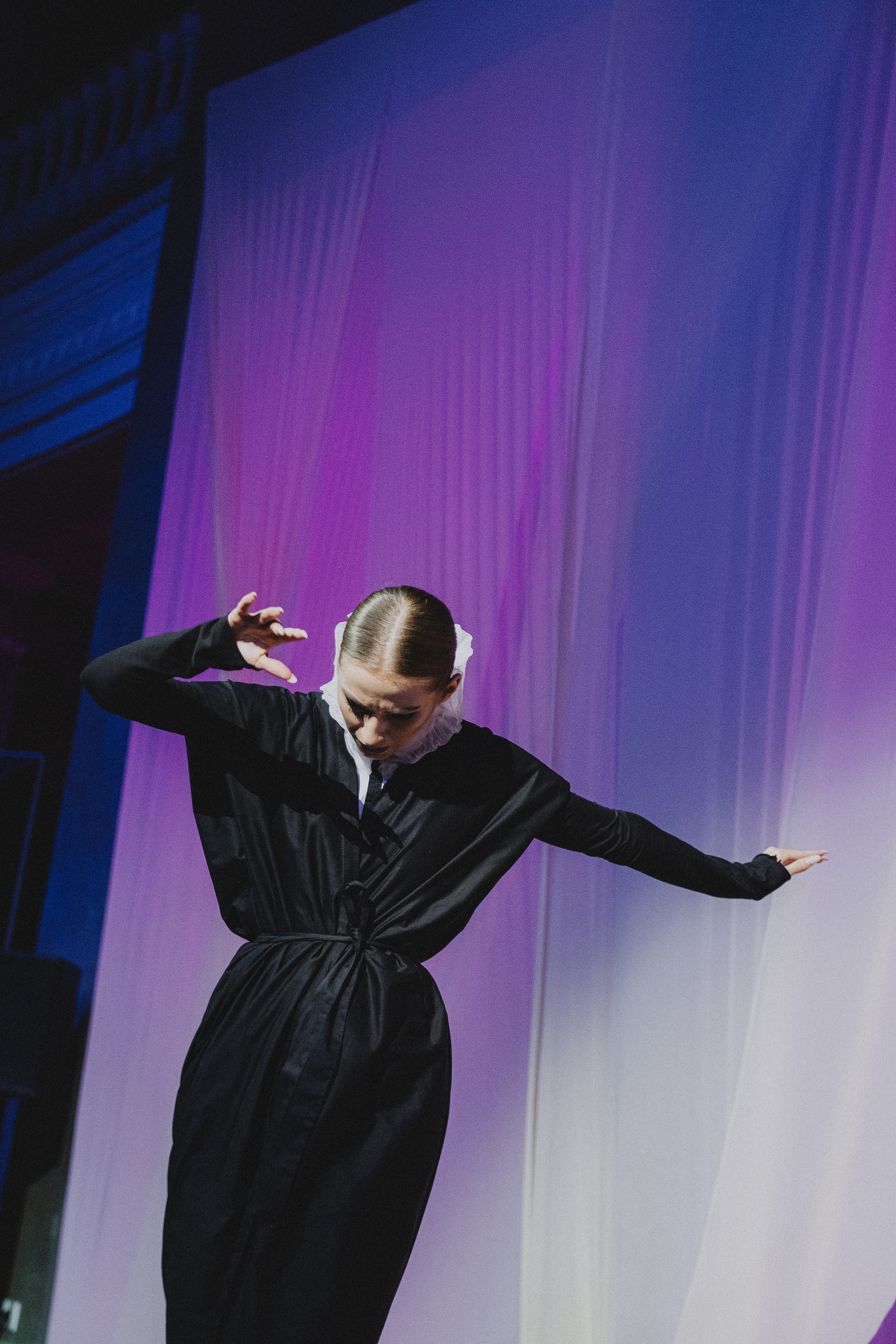 Показ Darya Kipriyanova «Метаморфозы». Екатерина Курбанова. Женский фотограф