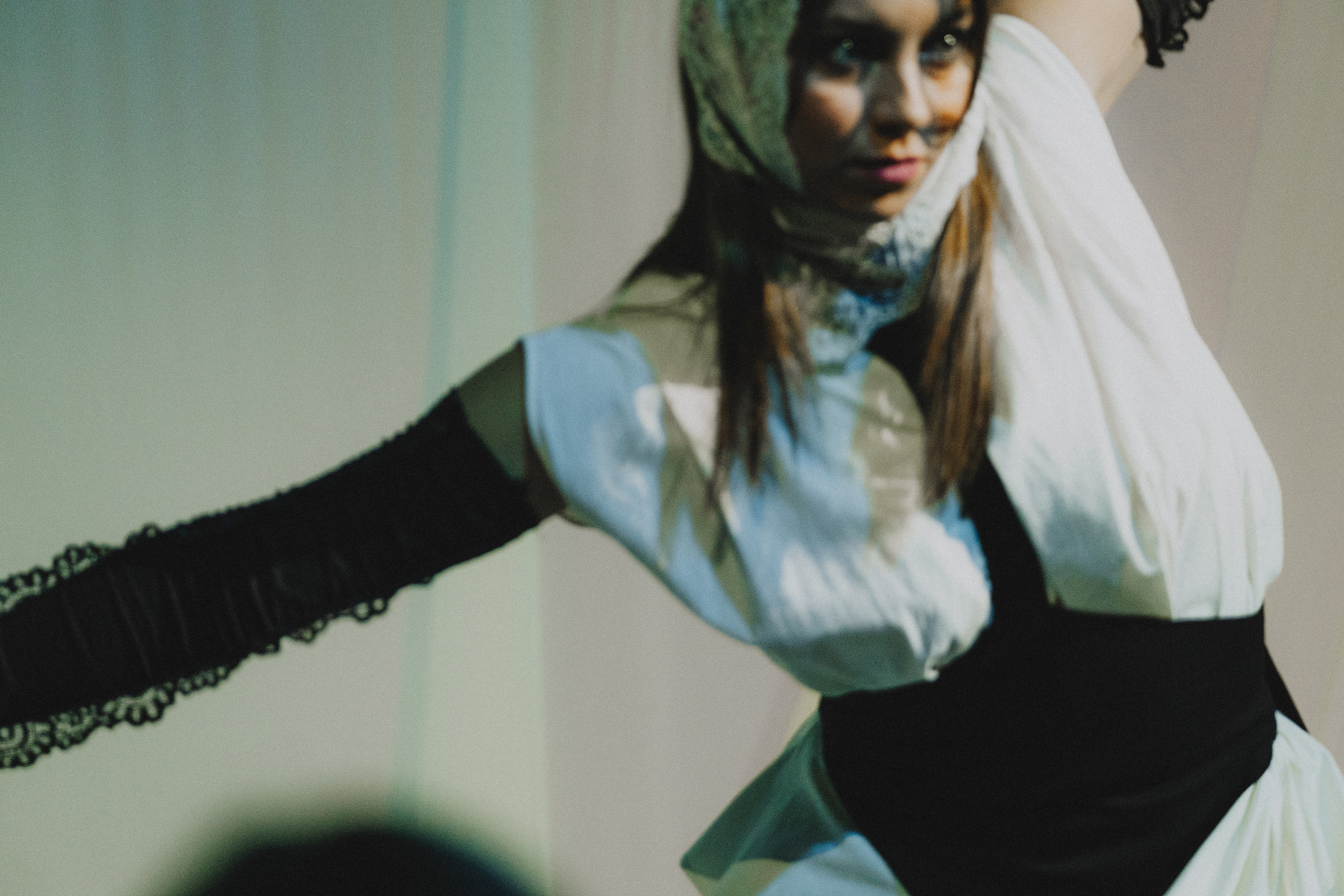 Показ Darya Kipriyanova «Метаморфозы». Екатерина Курбанова. Женский фотограф