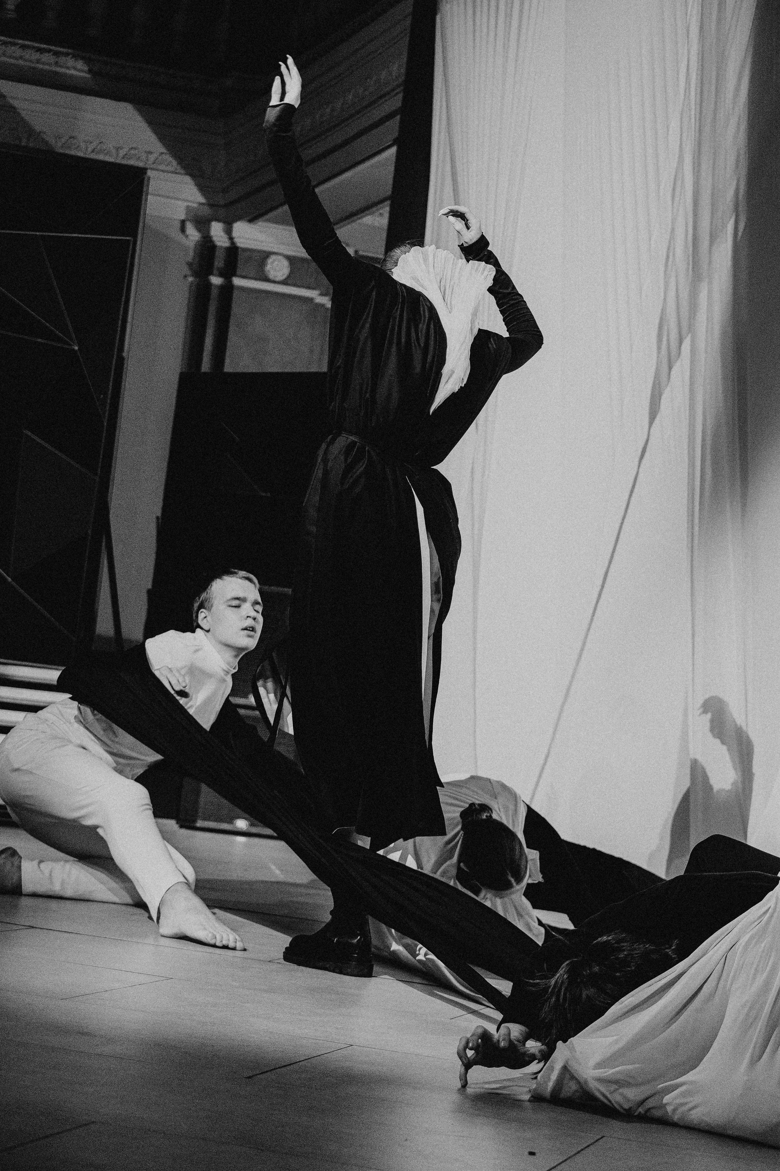 Показ Darya Kipriyanova «Метаморфозы». Екатерина Курбанова. Женский фотограф