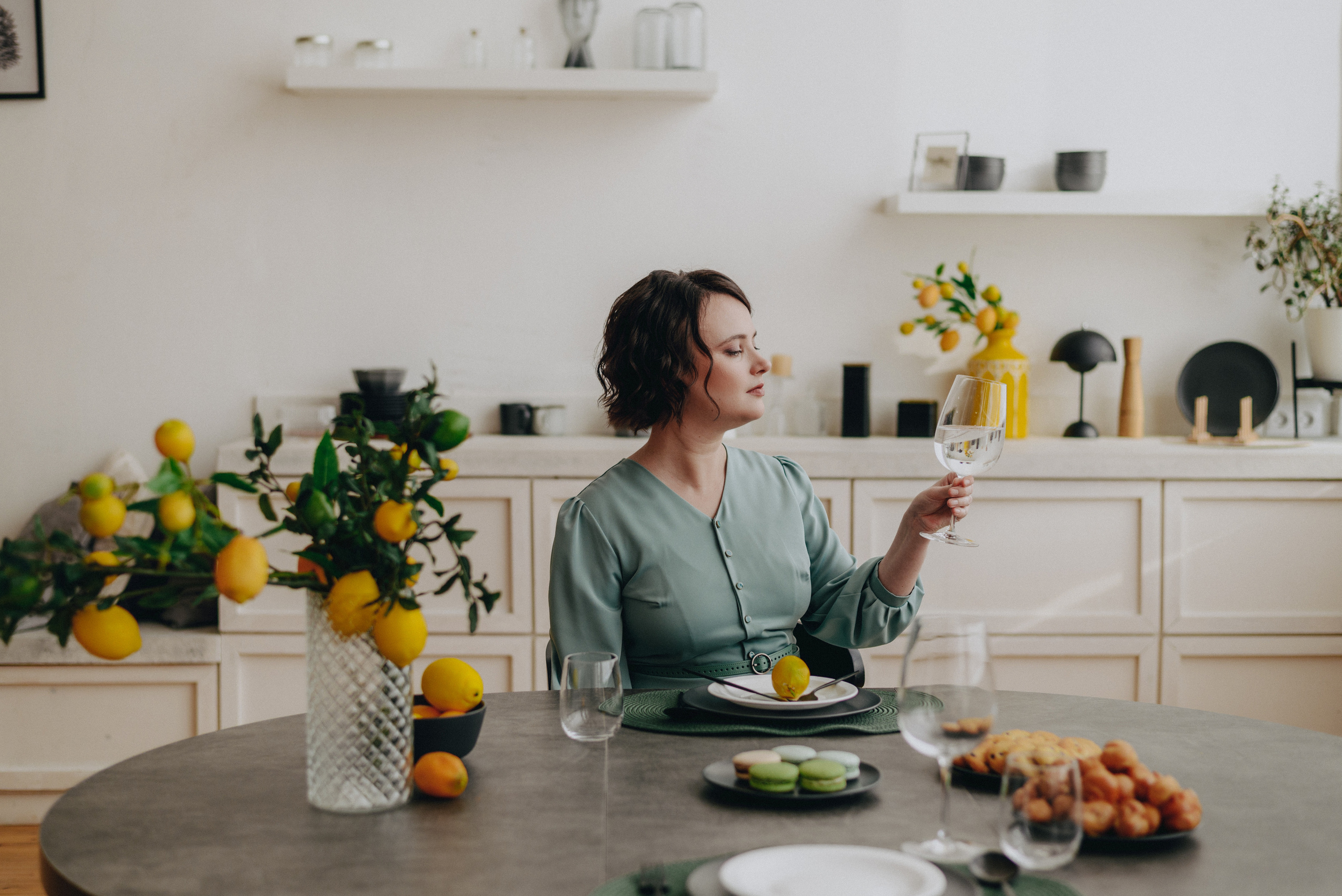 Дарья Лоханская, специалист по столовому этикету. Екатерина Курбанова. Женский фотограф