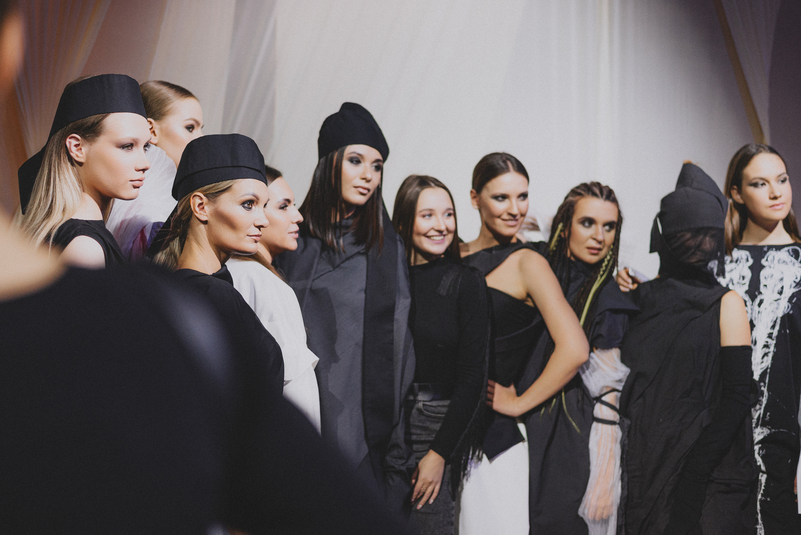 Показ Darya Kipriyanova «Метаморфозы». Екатерина Курбанова. Женский фотограф