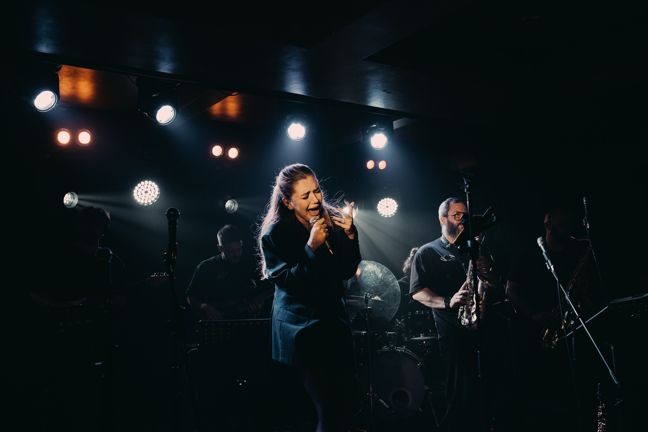 BACKSTAGE. Фотограф Юлия Курочкина