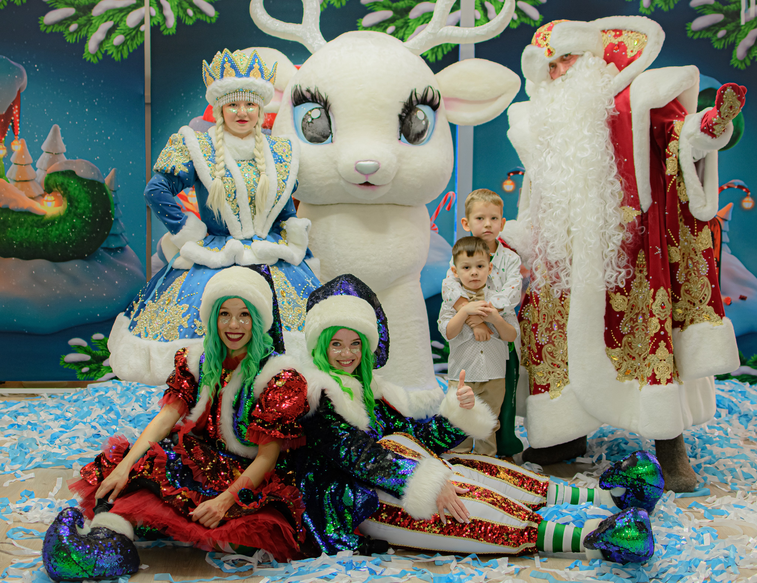 HAPPY NEW YEAR. Photokarish