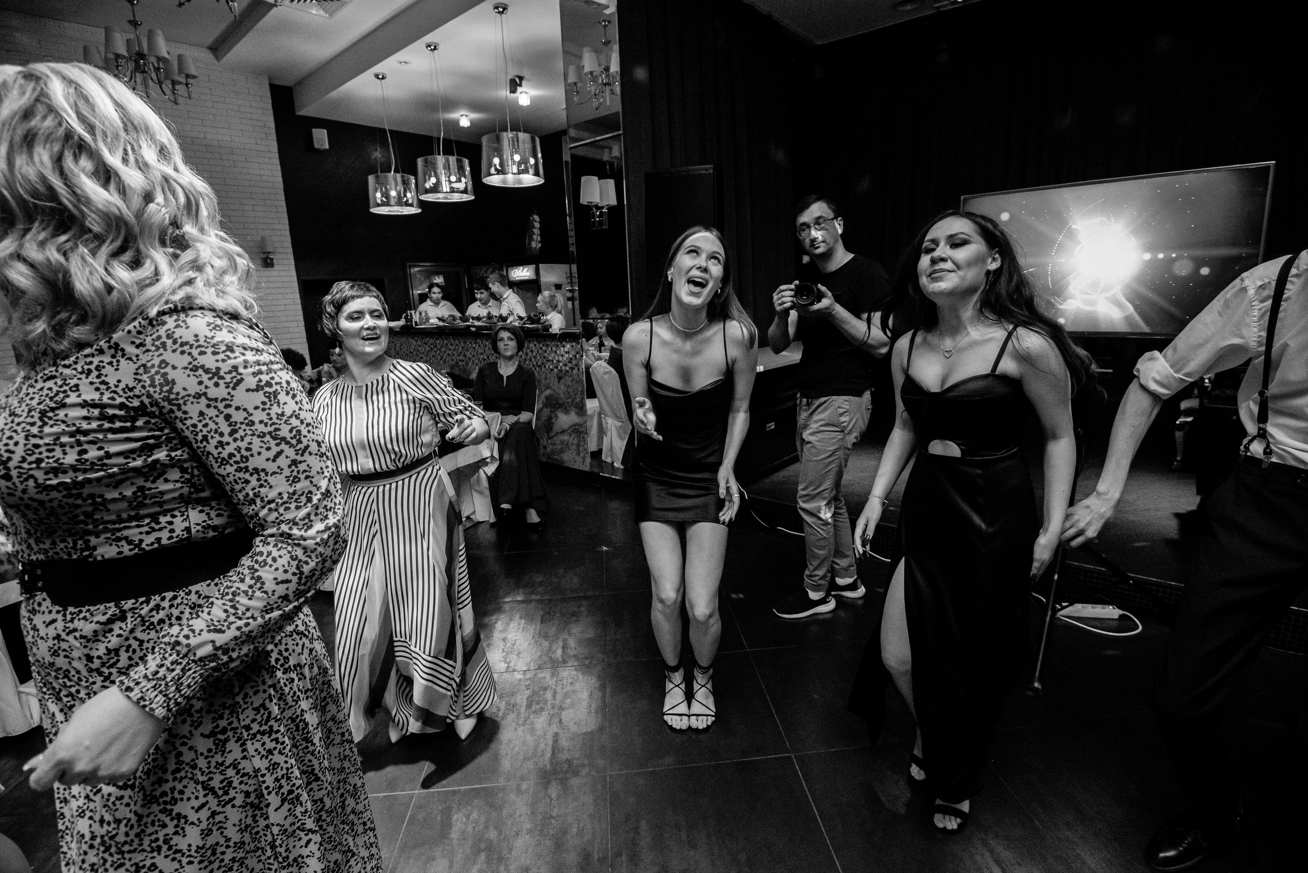 Выпускной 9-11классы. Выпускные книги Анапа Новороссийск Краснодар