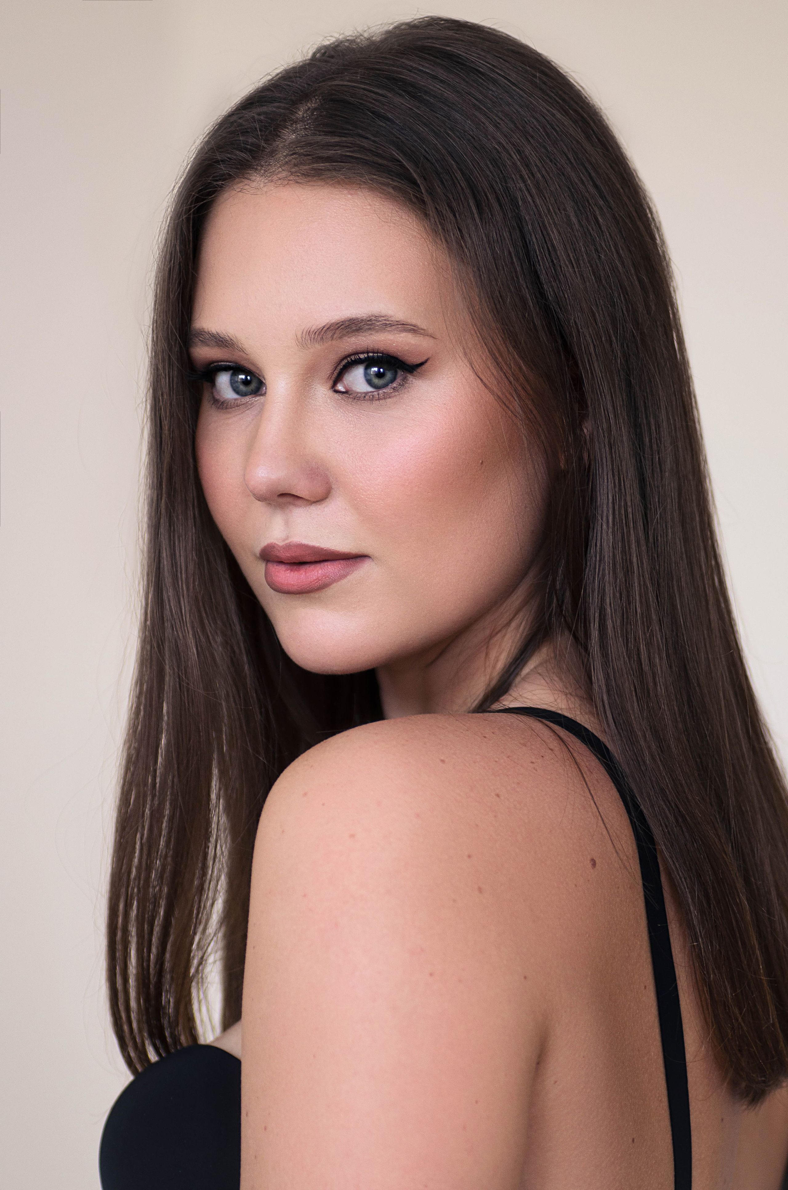 Яна. Портретный фотограф в Хабаровске и Санкт-Петербурге Семенова Дарья