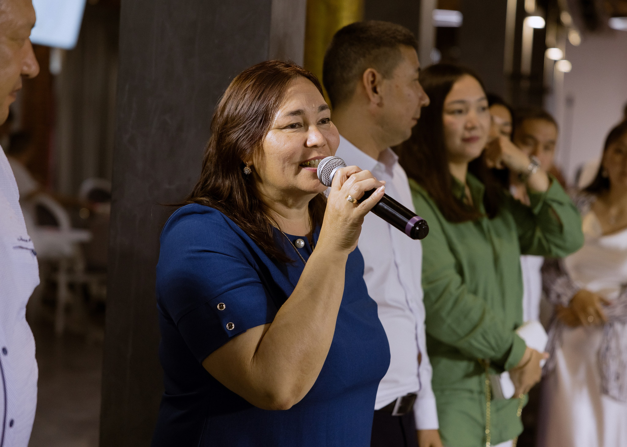 Дмитрий и Алита. Фотограф Эмиль Исякаев