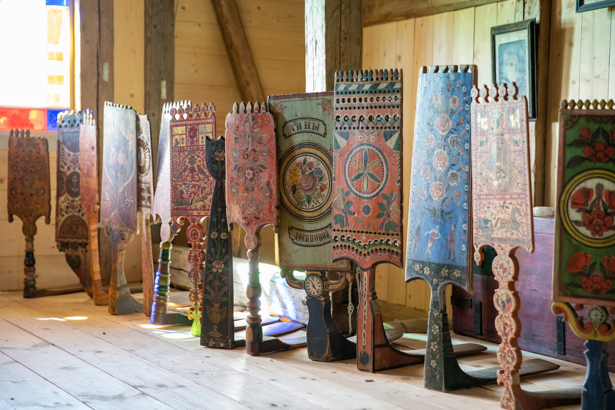 Кострома, Асташово, Восстановленный терем в псевдо- русском стиле. Фотограф Василий Буланов