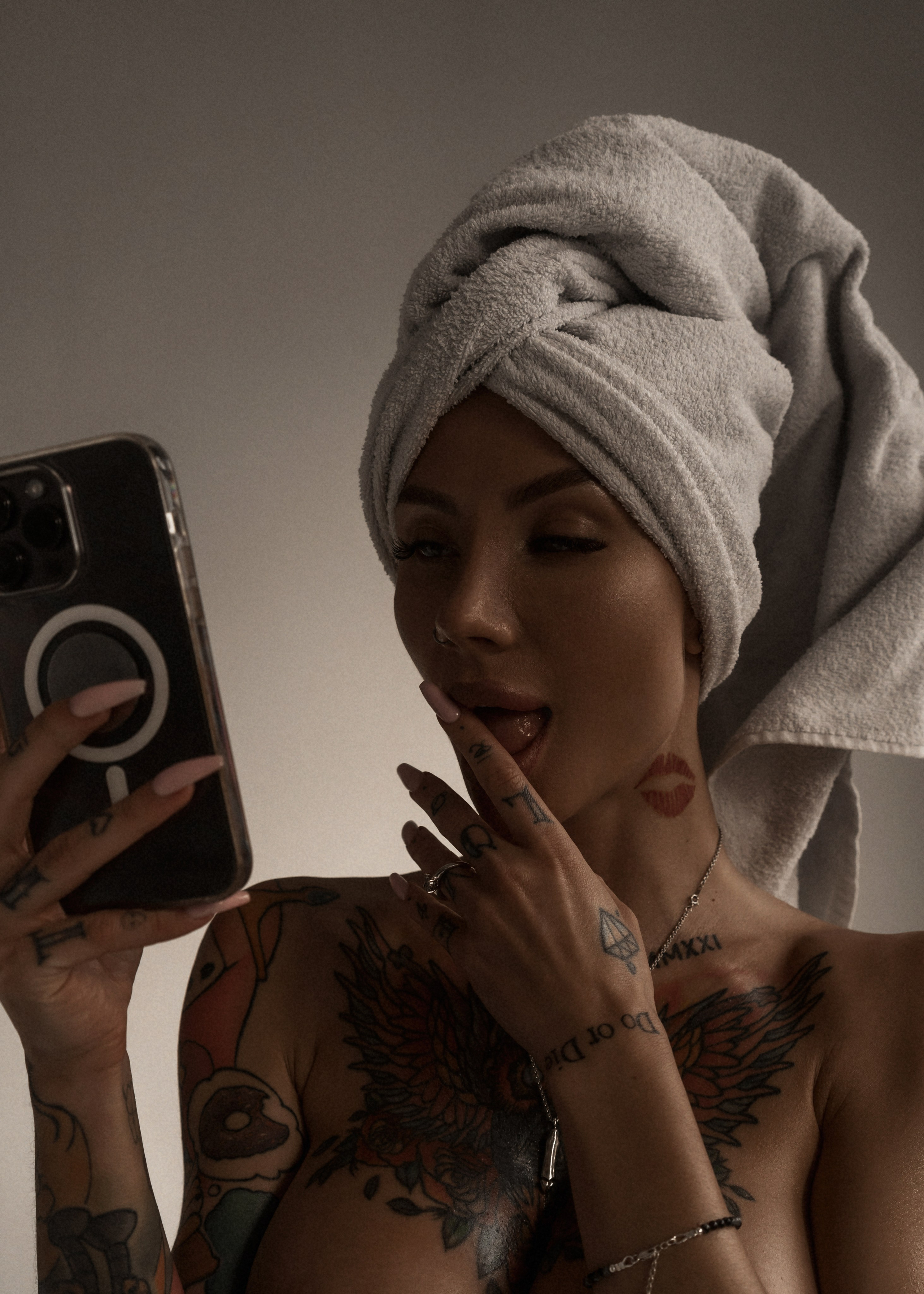 Mary. Igorson — aesthetic photographer