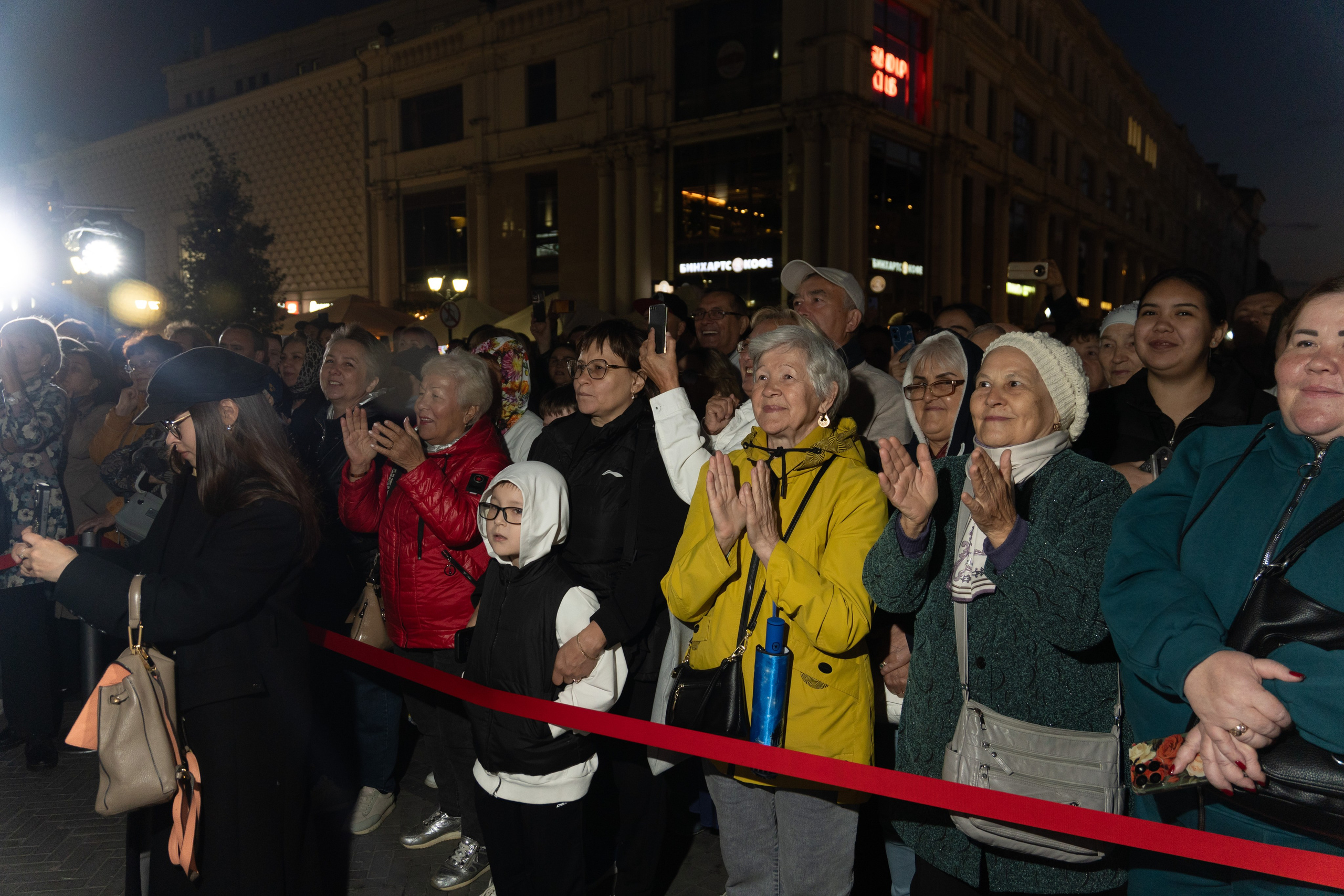 Филюс Кагиров & «Мирас». Портретный фотограф в Казани Радомир Заздравных