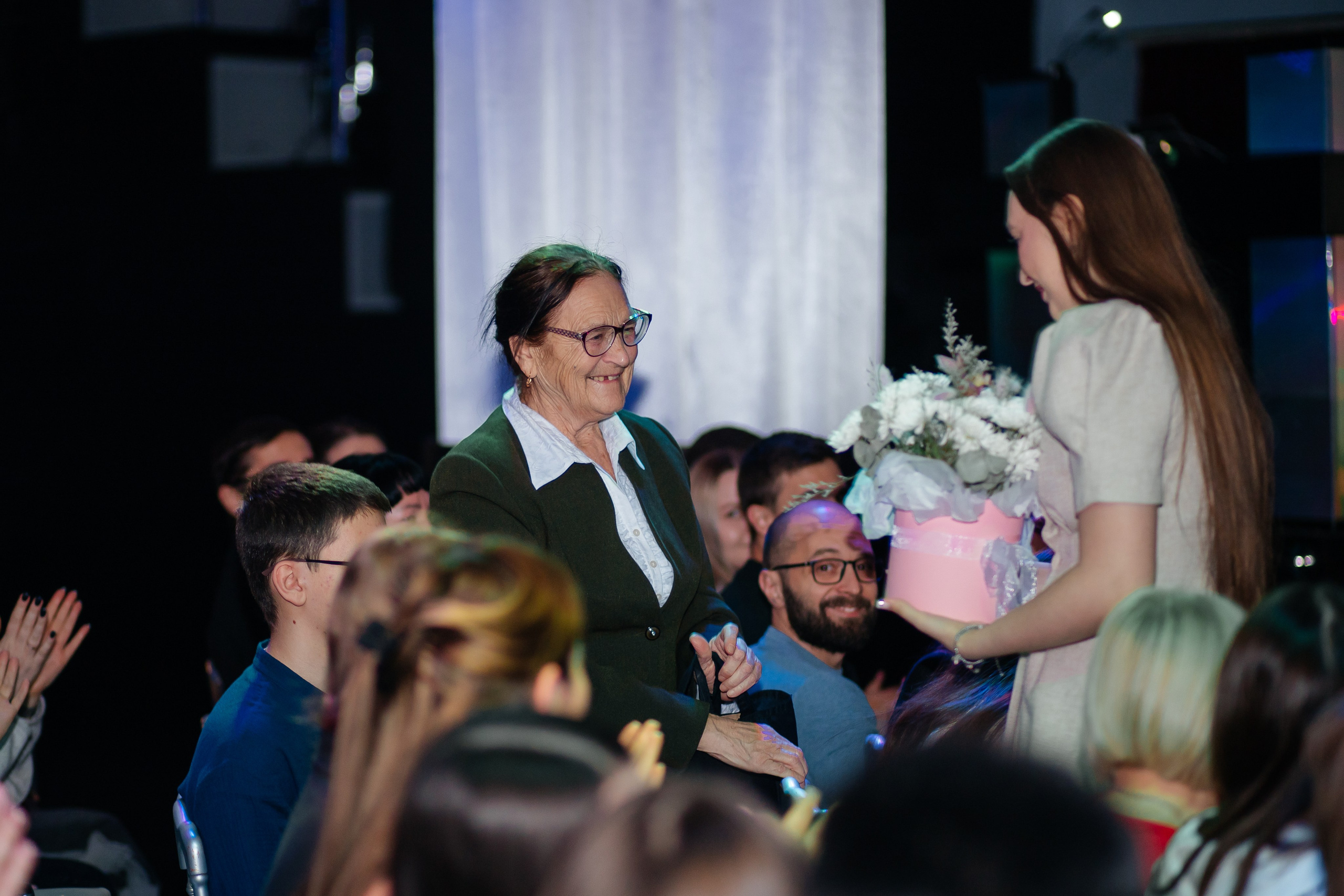 Skyfall — новогодний концерт. 