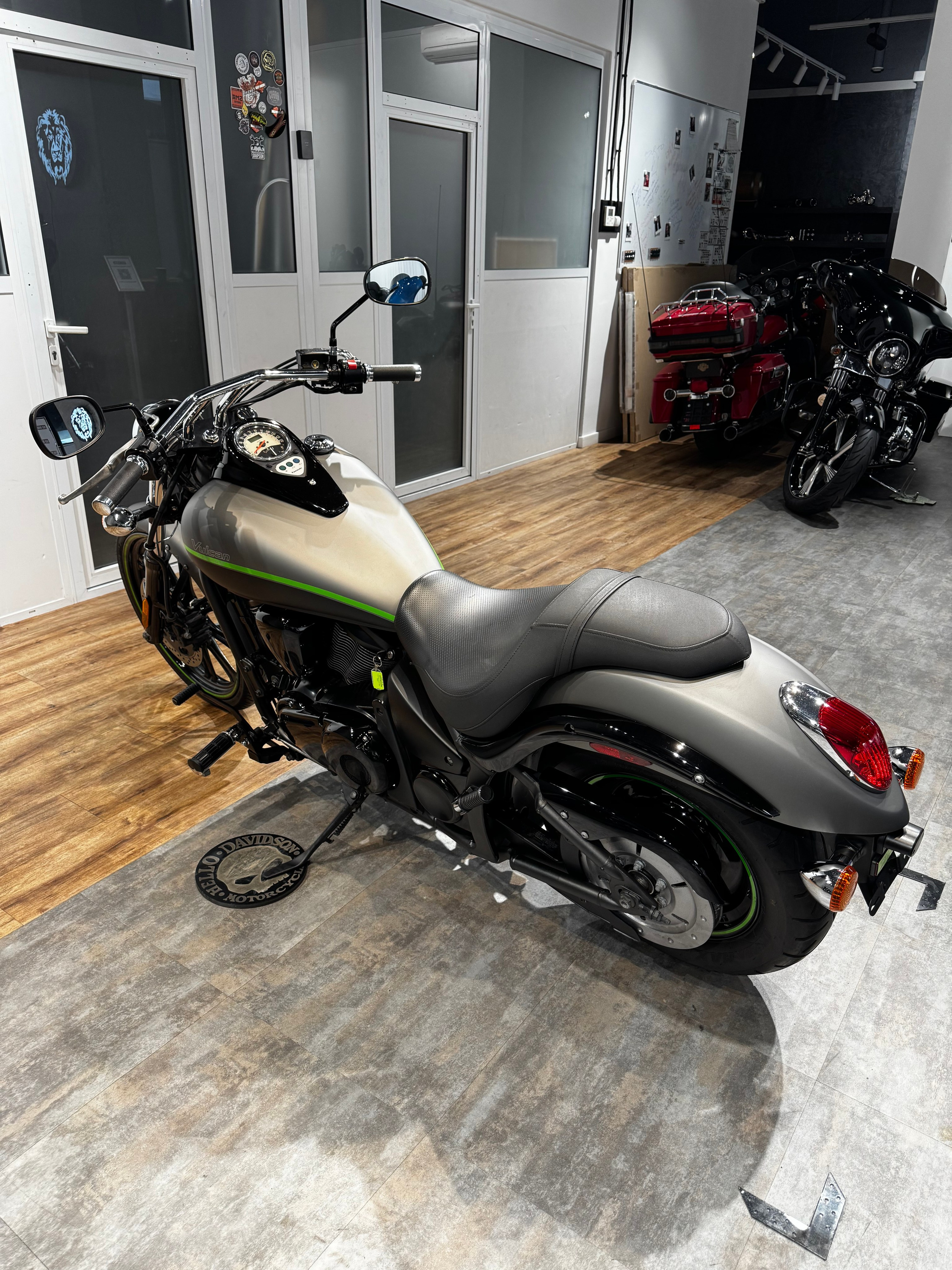 Vulcan 900 (VN900 Custom). Hello Davidson, Москва. Только хорошие мотоциклы…