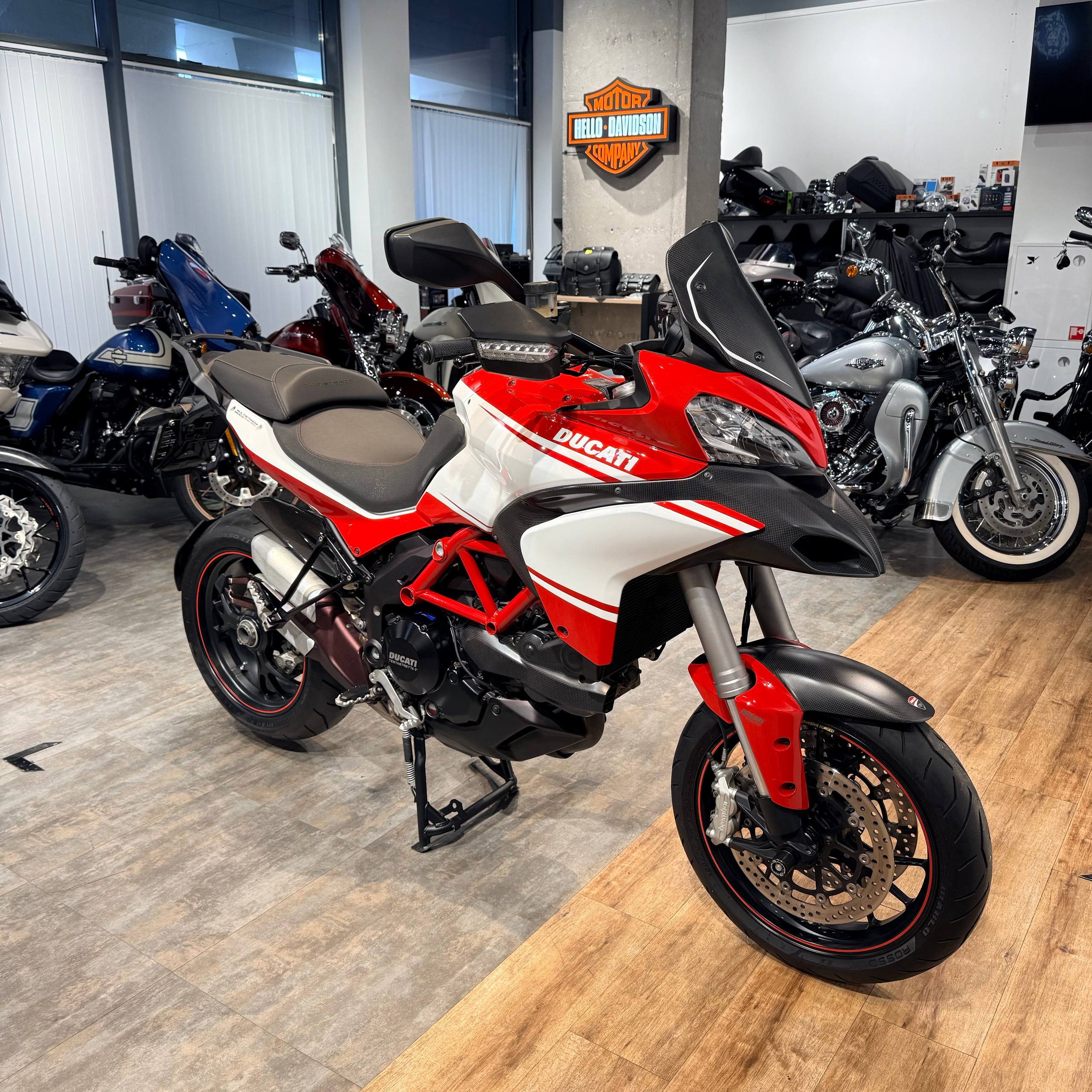 2013 Multistrada 1200S Pikes Peak (VIN *ZDM*6517). Hello Davidson, Москва. Только хорошие мотоциклы…