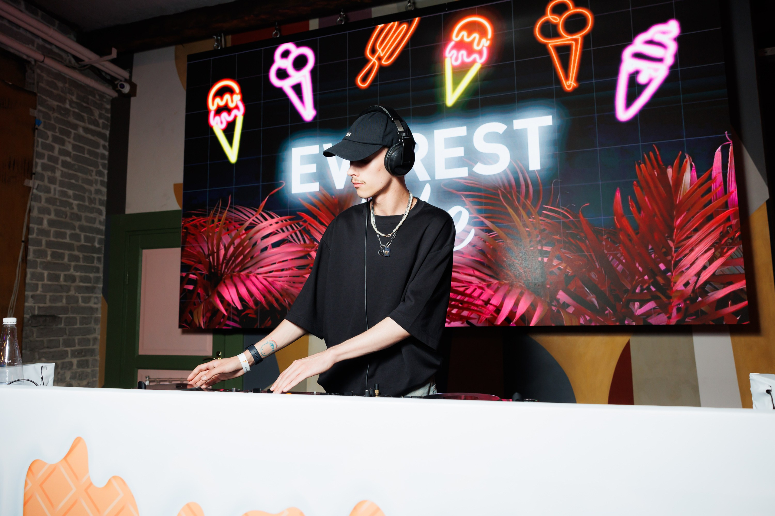 EVEREST VIBE good vibes only 16.08.2023. EVEREST PHOTO REPORT