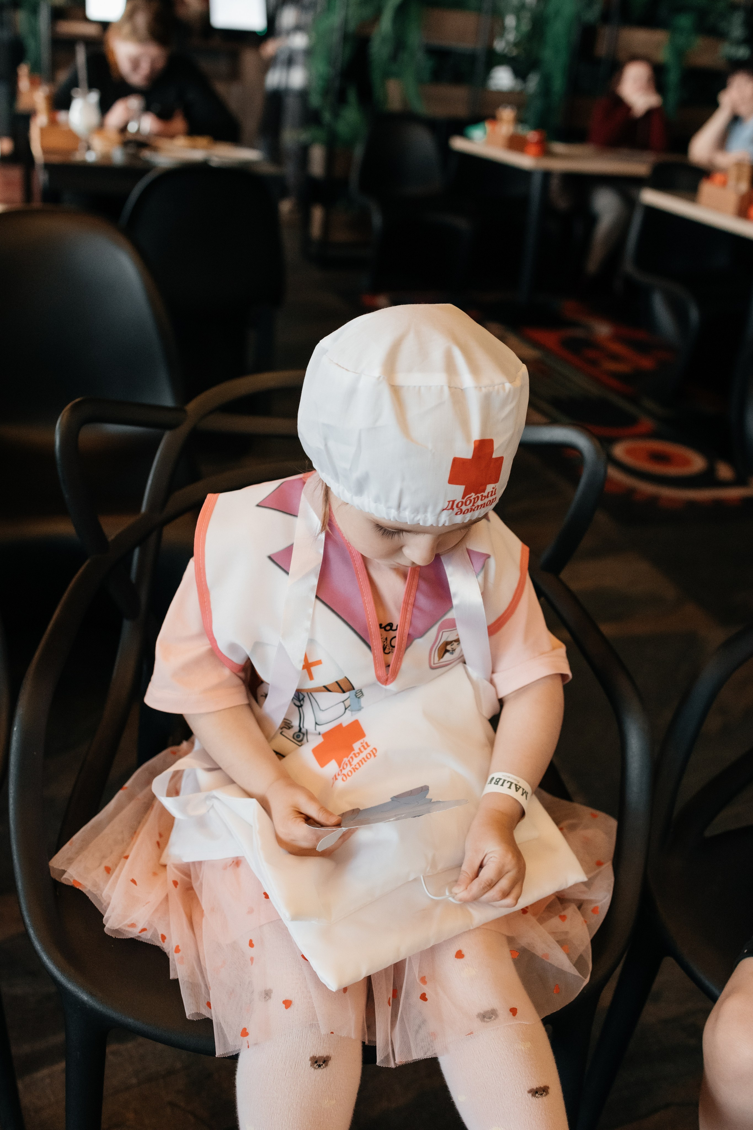Кукольный театр «Ай болит». Семейный и детский фотограф в Славгороде Анастасия Винс