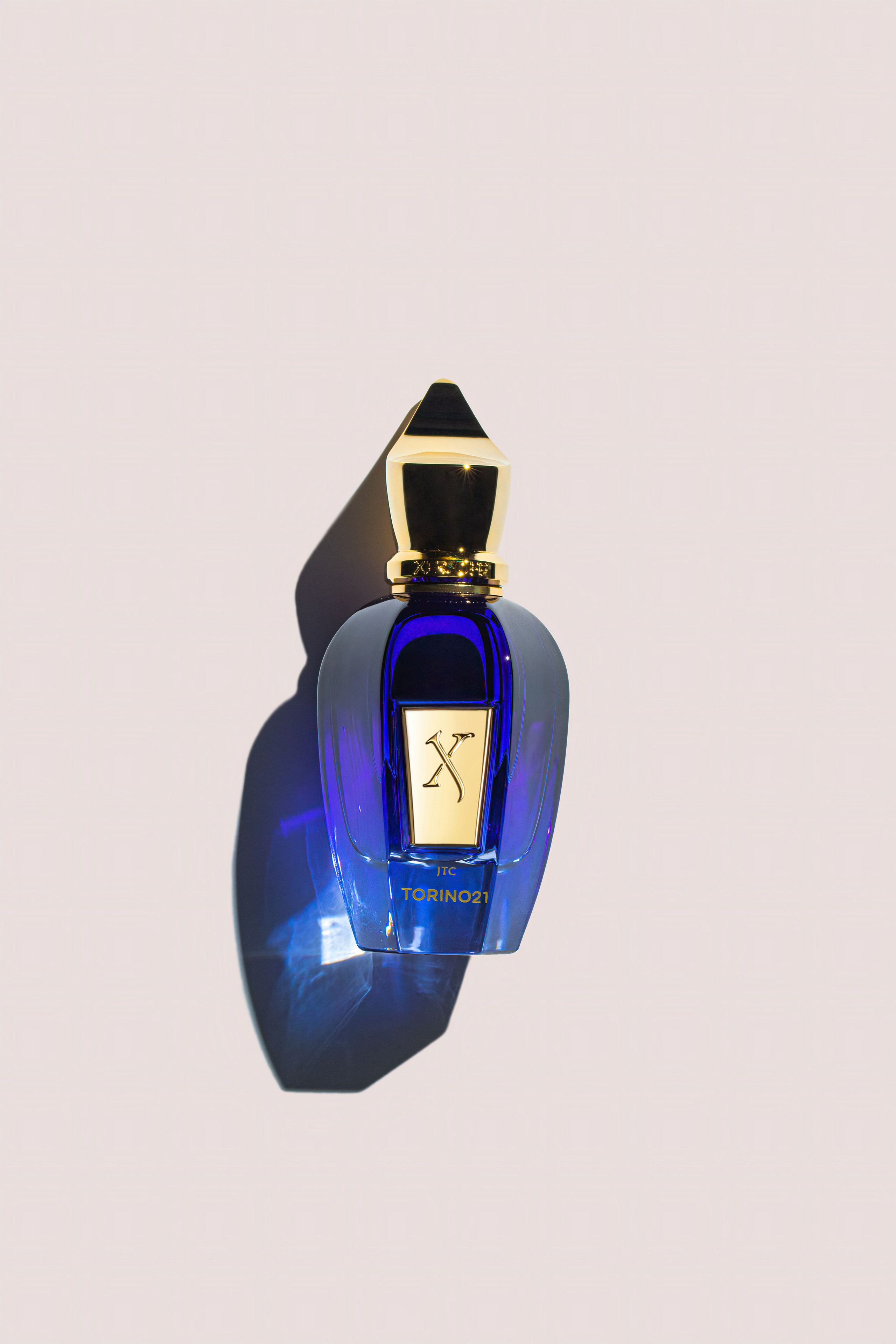 Художественная обработка парфюмов | Студия SVITHART