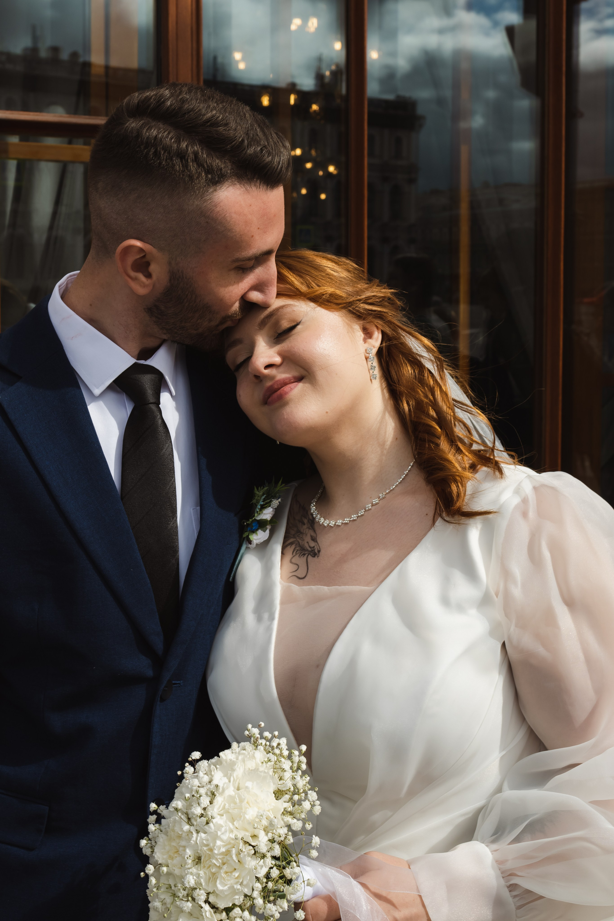 Свадебная фотосессия в Санкт-Петербурге. Портретный и репортажный фотограф в Санкт-Петербурге | Валерия Кайряк