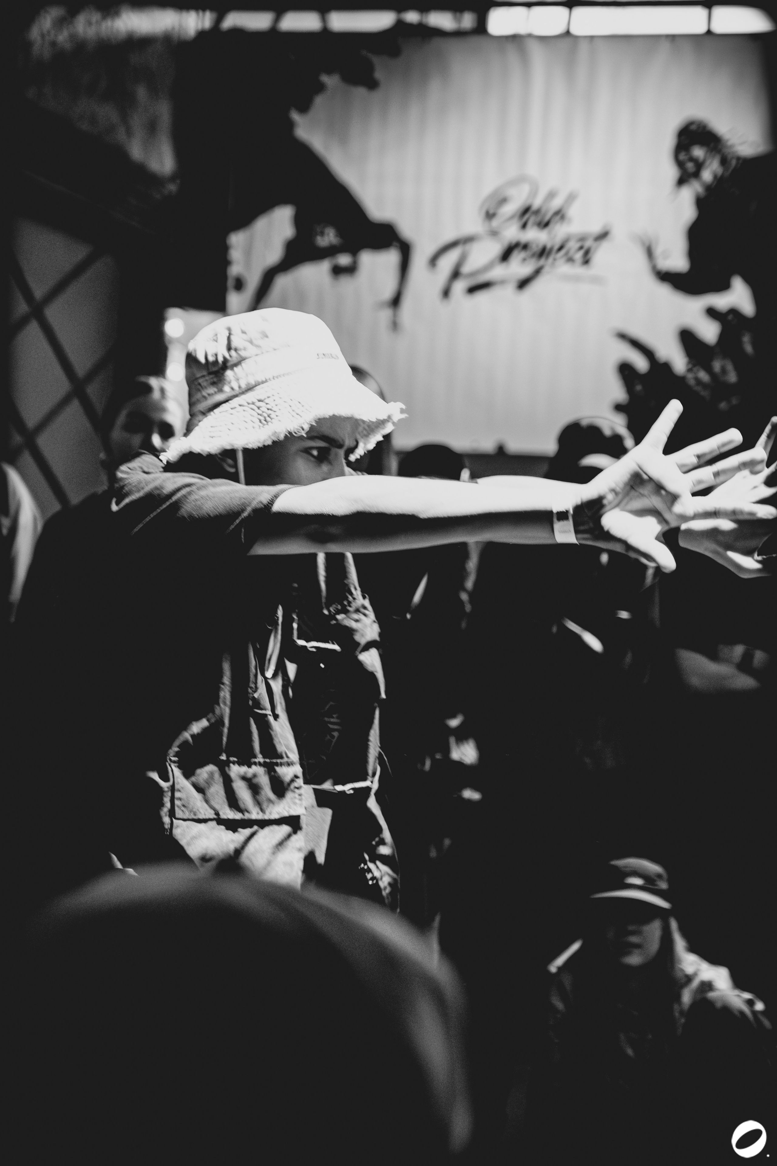 ODD.CLUB 04/04 (@youlovebu). Соня бу тебя сфоткала