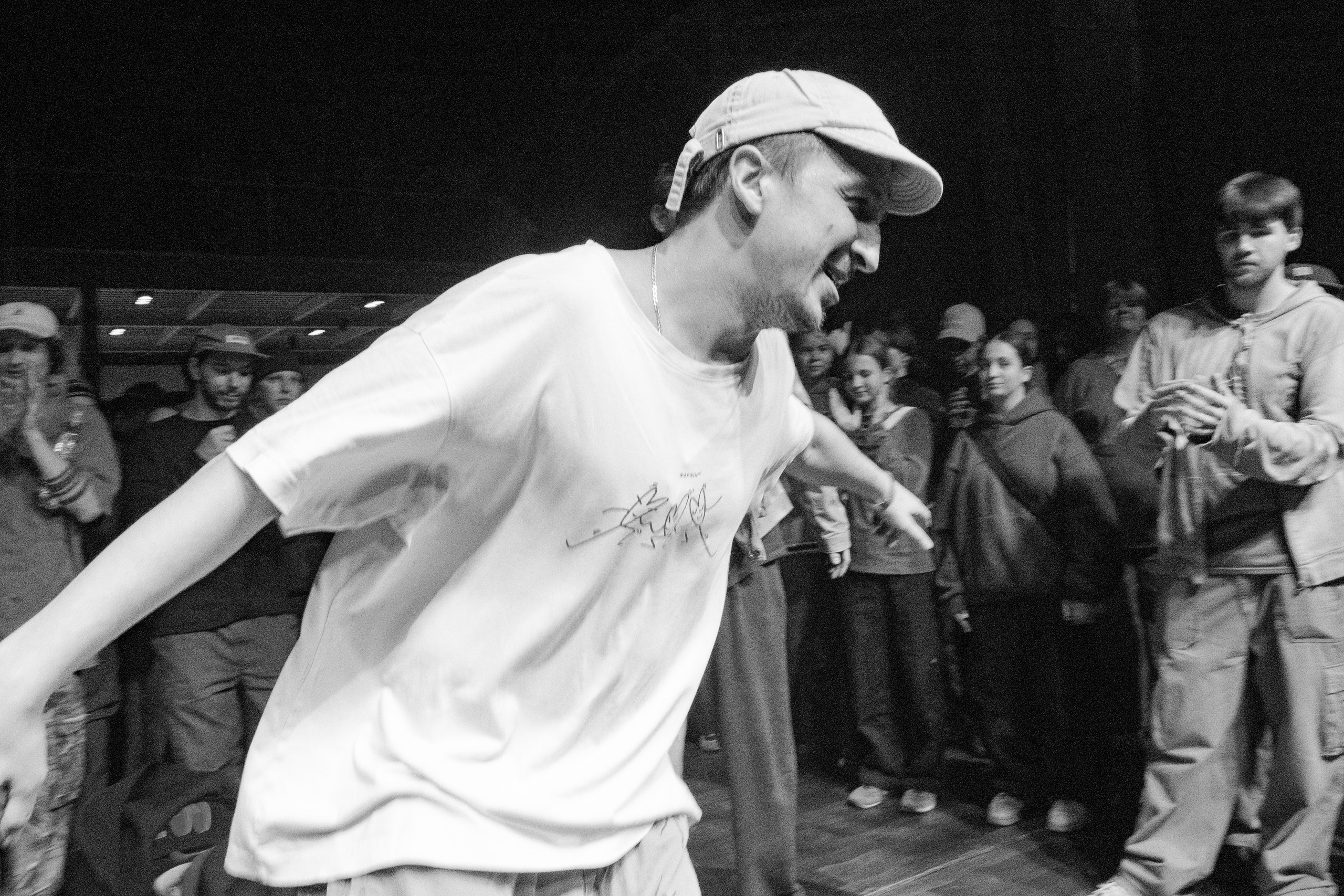 LORDS OF THE UNDERGROUND 27/10/25 (@youlovebu). Соня бу тебя сфоткала