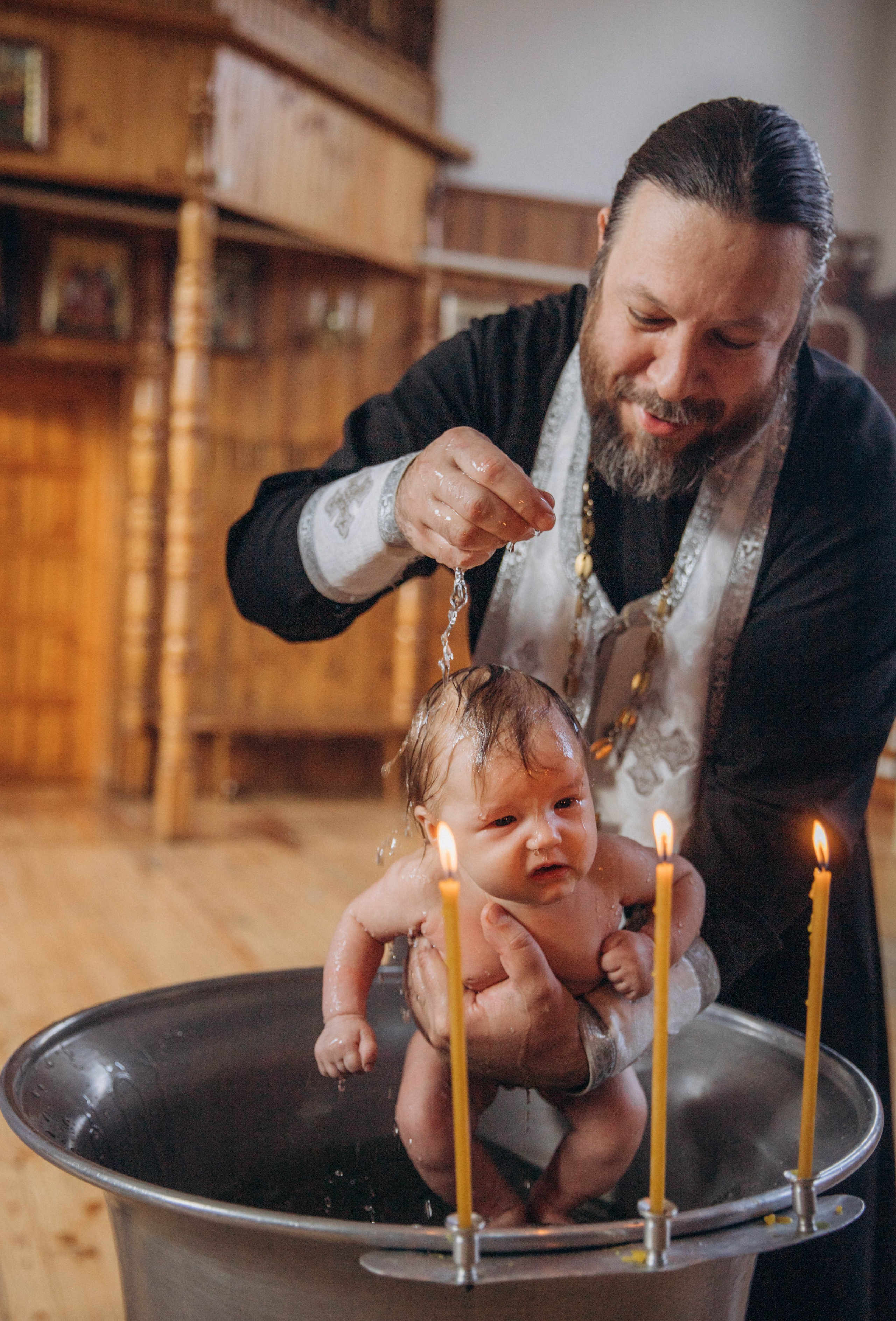 Таинство Крещения. Фотограф новорожденных в Волгограде и Волжском Карина Воробьева
