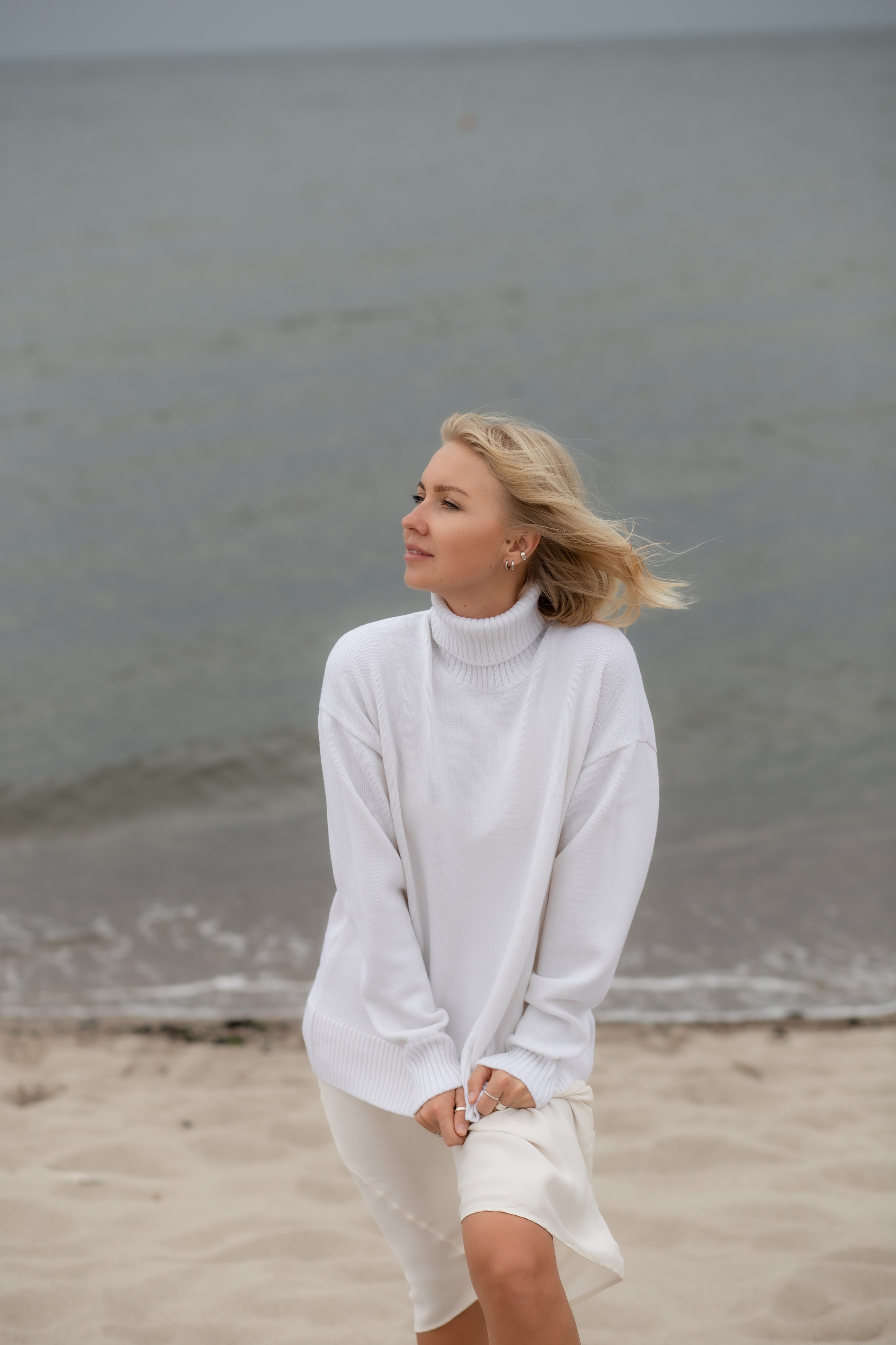 Вера в Янтарном. Перед дождем. Фотограф в Калининграде Решетникова Алина