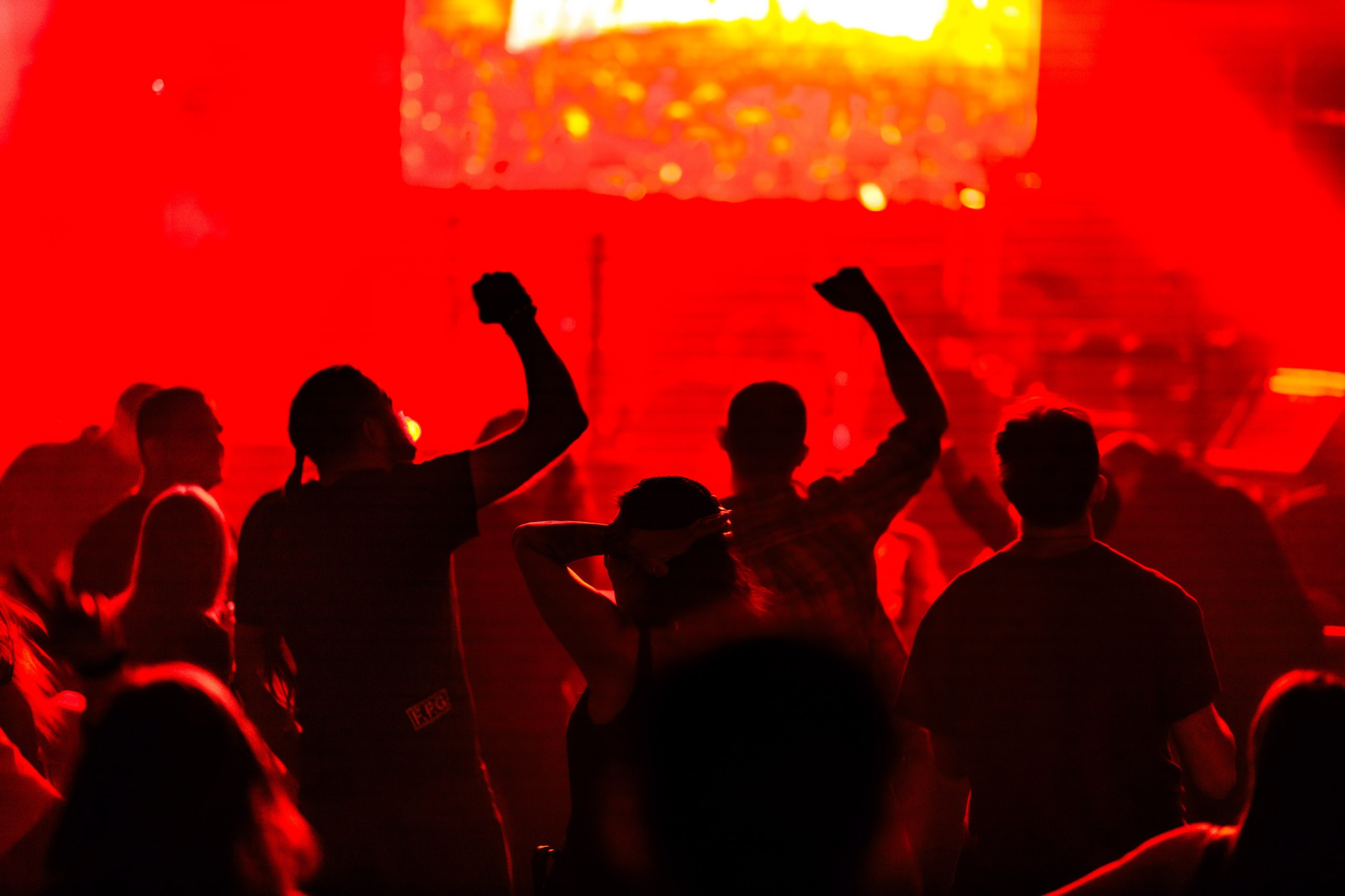 Олдскулы. Репортажный фотограф Екатеринбург | Яркий, качественный репортаж | Концерты, клубы, репортаж, праздники, корпоративы