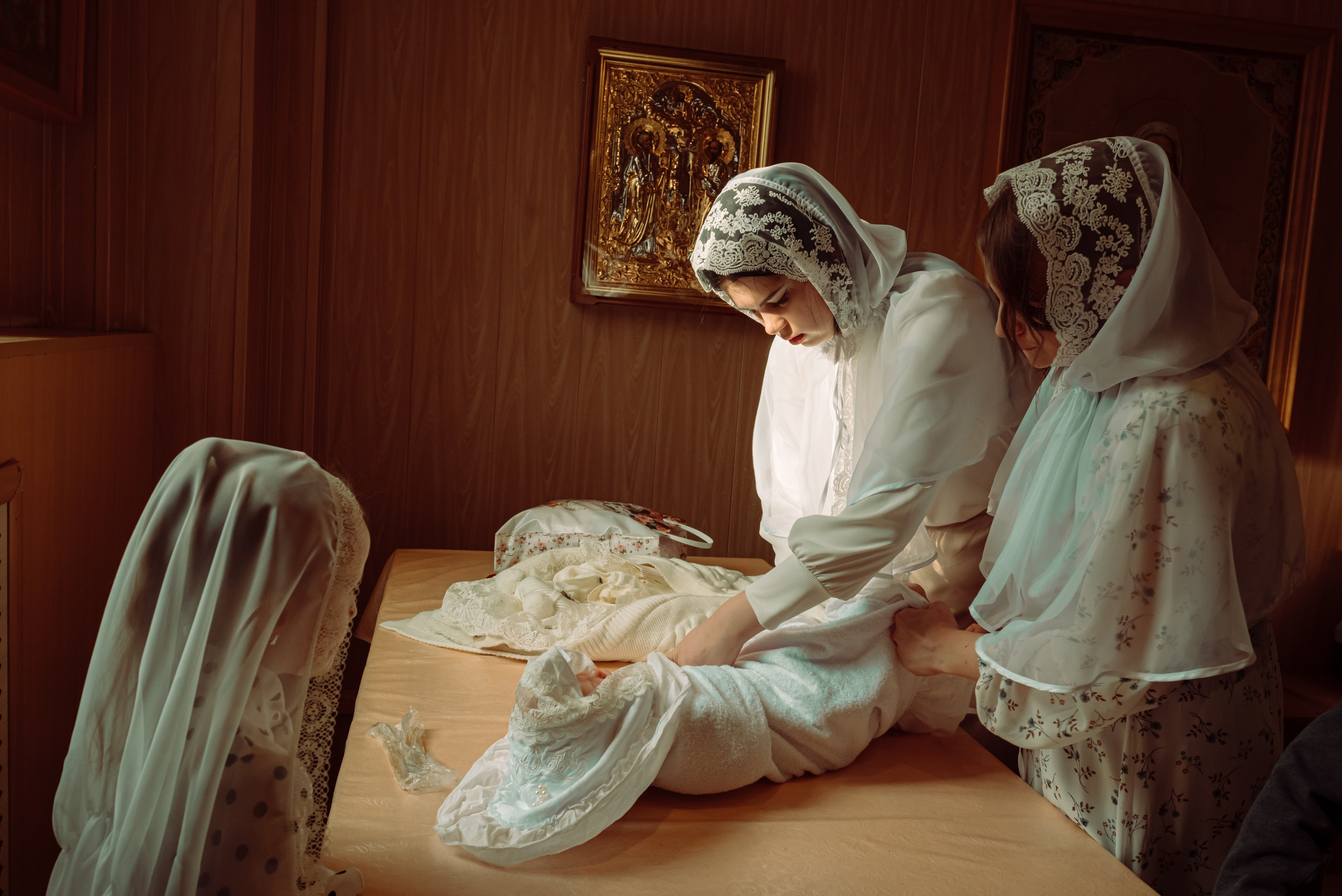 Крещение Амелии. Фотограф новорожденных в Норильске Виктория Шагалиева