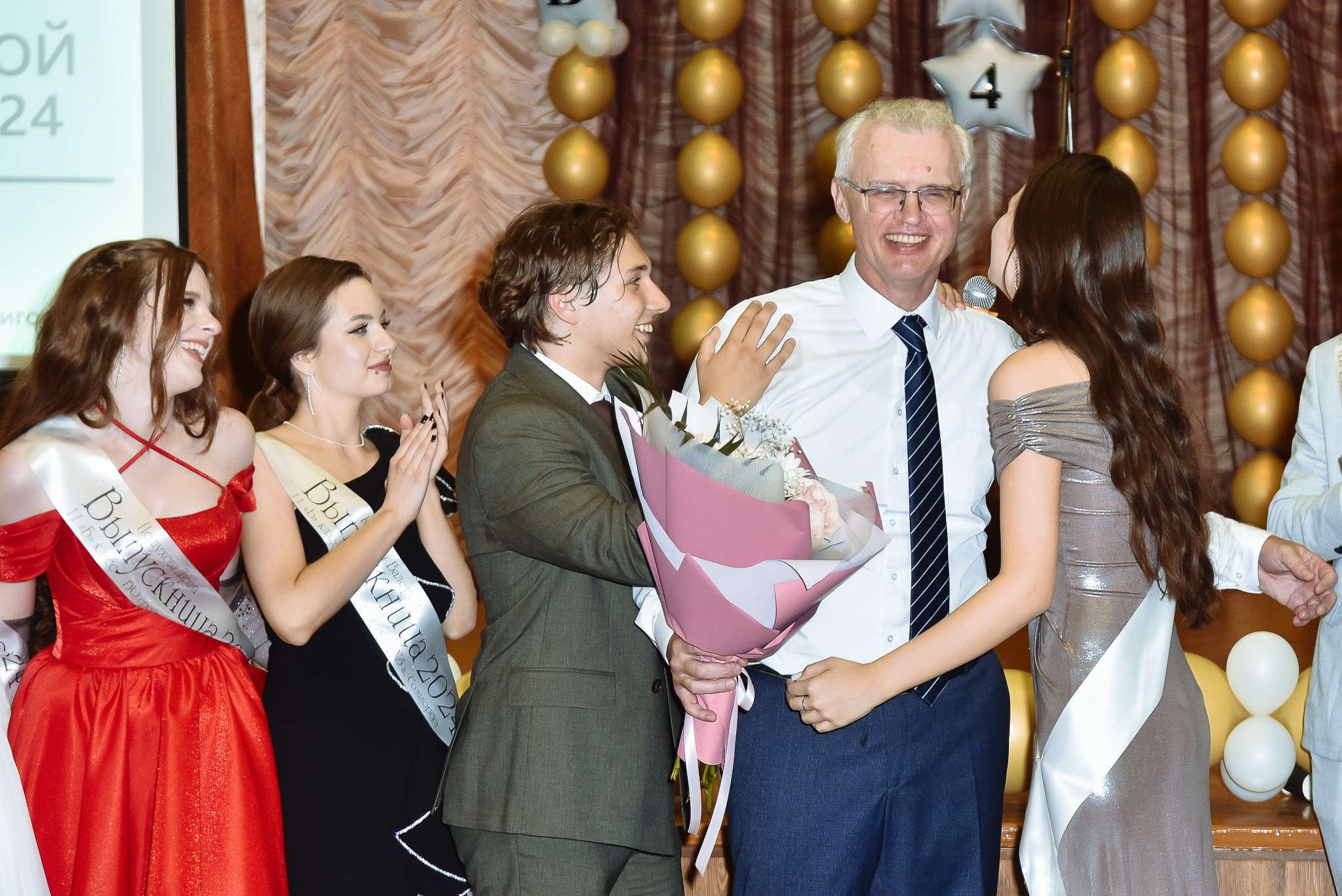 Выпускной 11 кл (до банкета). Фотограф Олег Юршевич Солигорск Минск