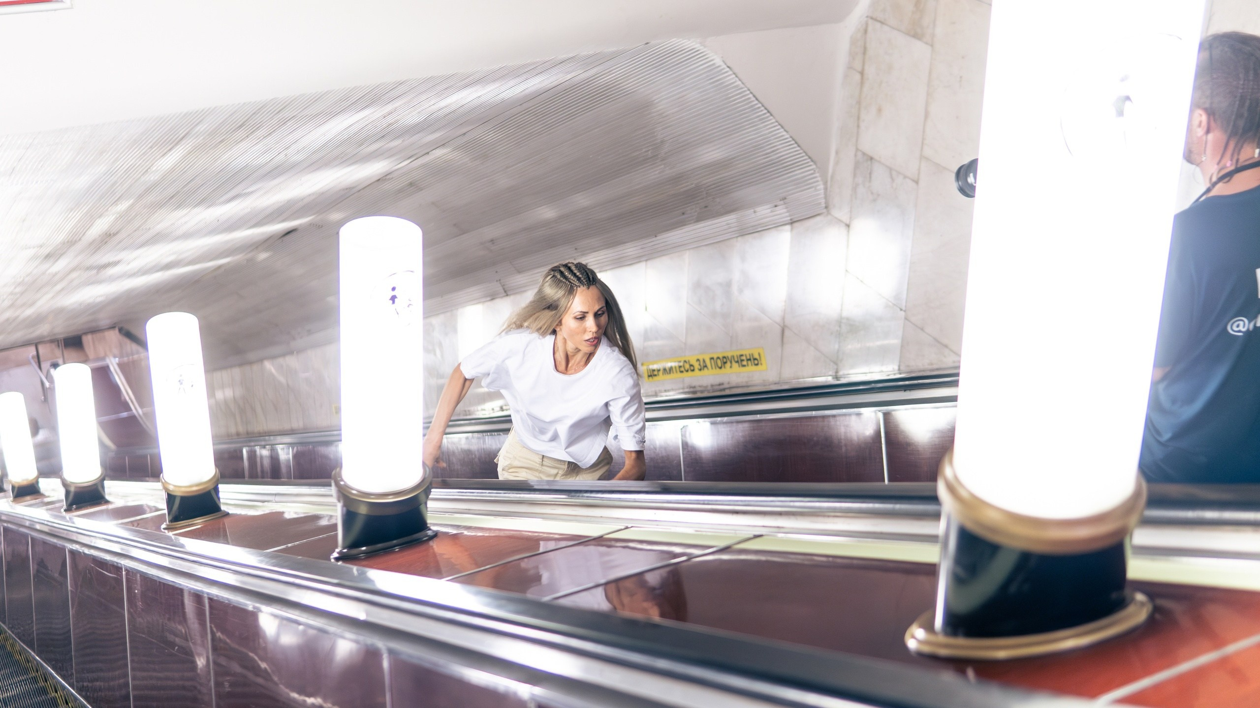 Фотосессия в метро, съемки клипа в Новосибирске