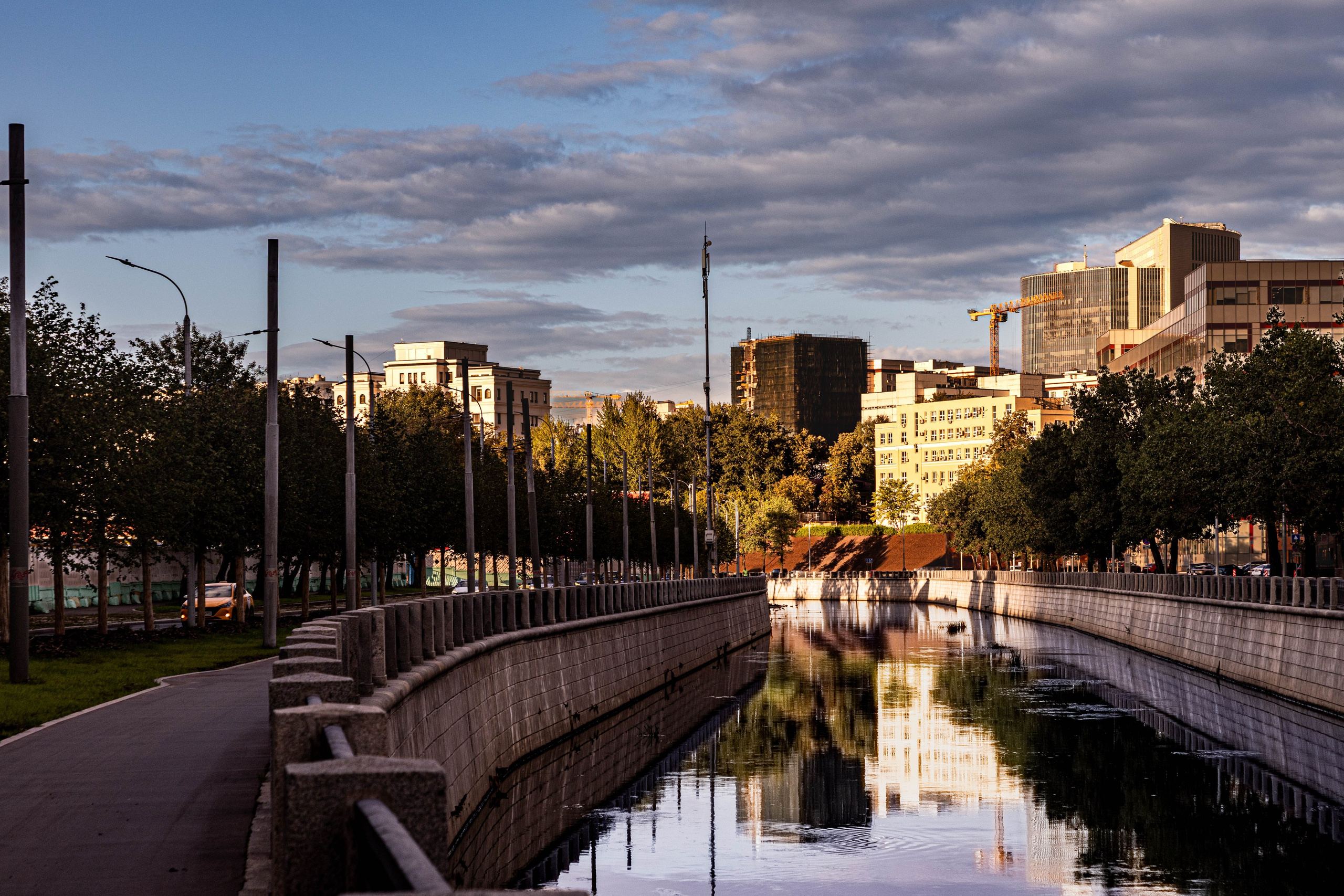 СТРИТ. АЛЕКСЕЙ КОЛМАКОВ. Фотограф. Москва и Московская область