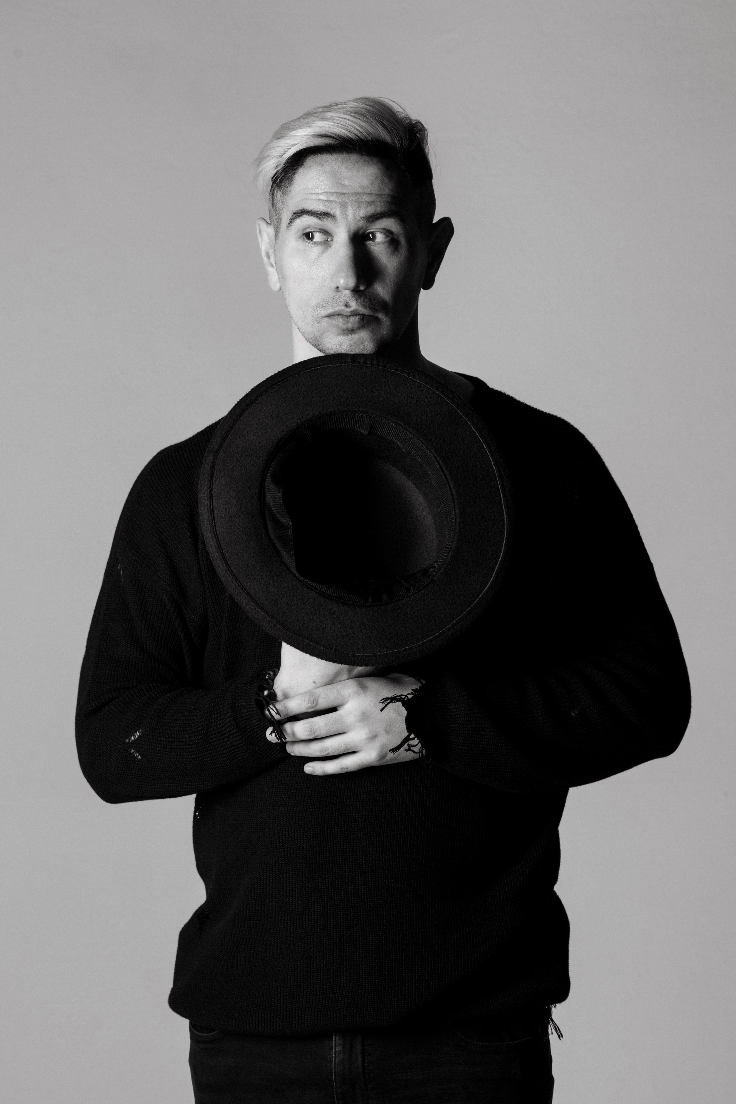 ИЛЬЯ. Главная