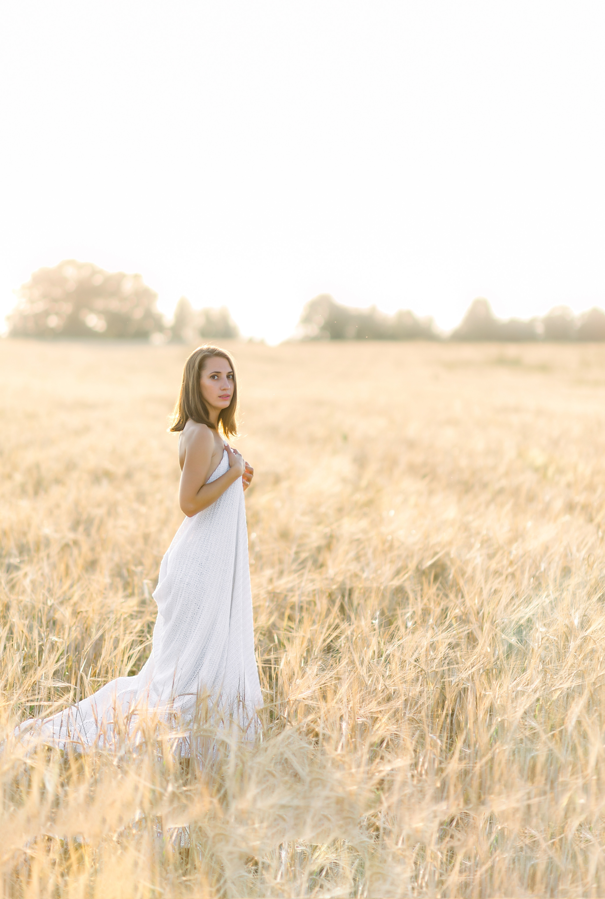 Фотосессия в поле. Лена Крутова. Фотограф в Москве