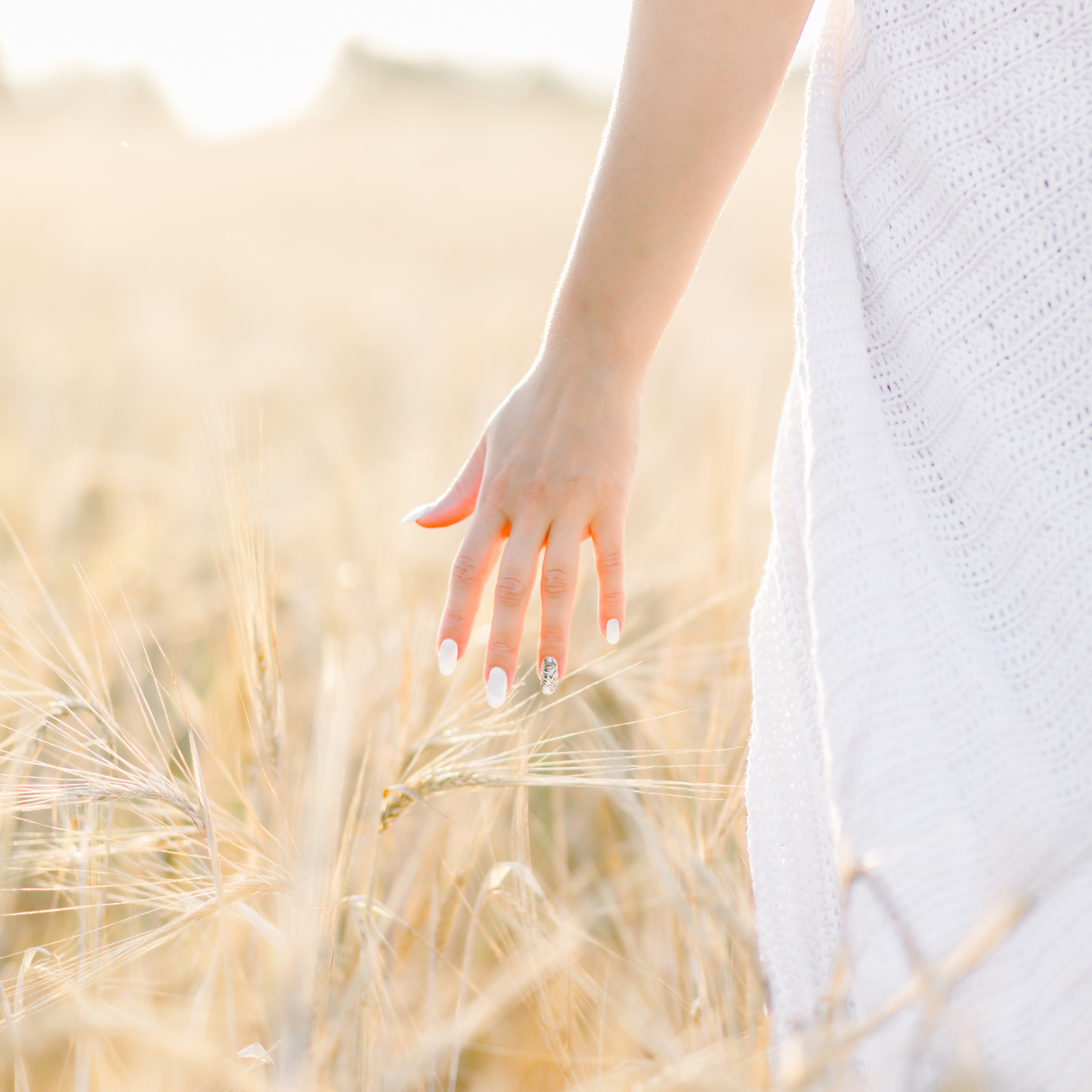 Фотосессия в поле. Лена Крутова. Фотограф в Москве